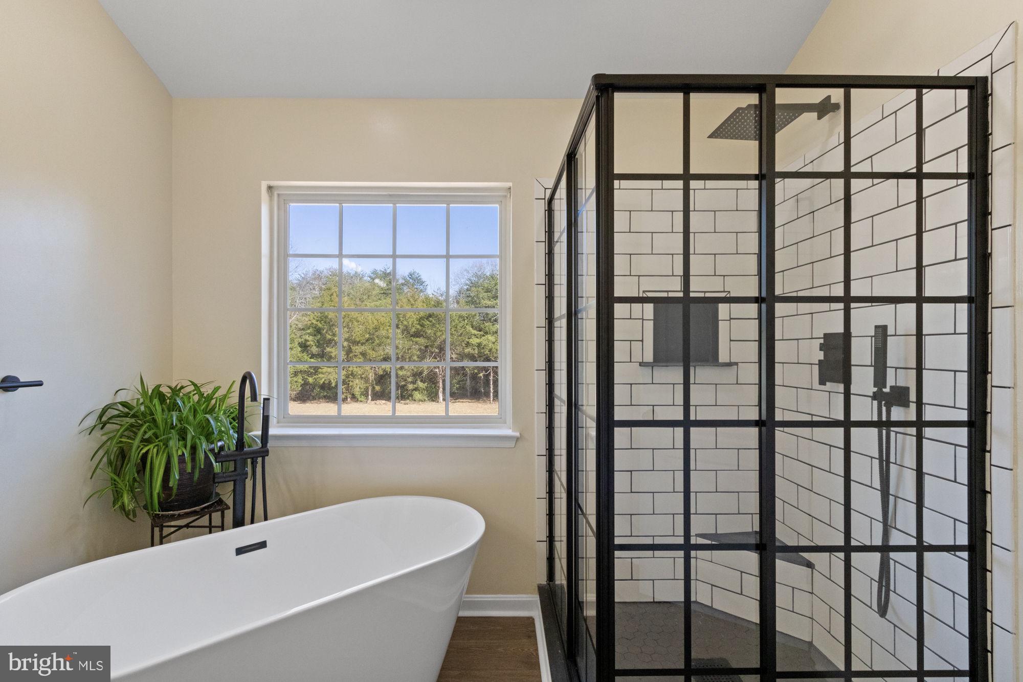 LOGAN HEIGHTS - Residential