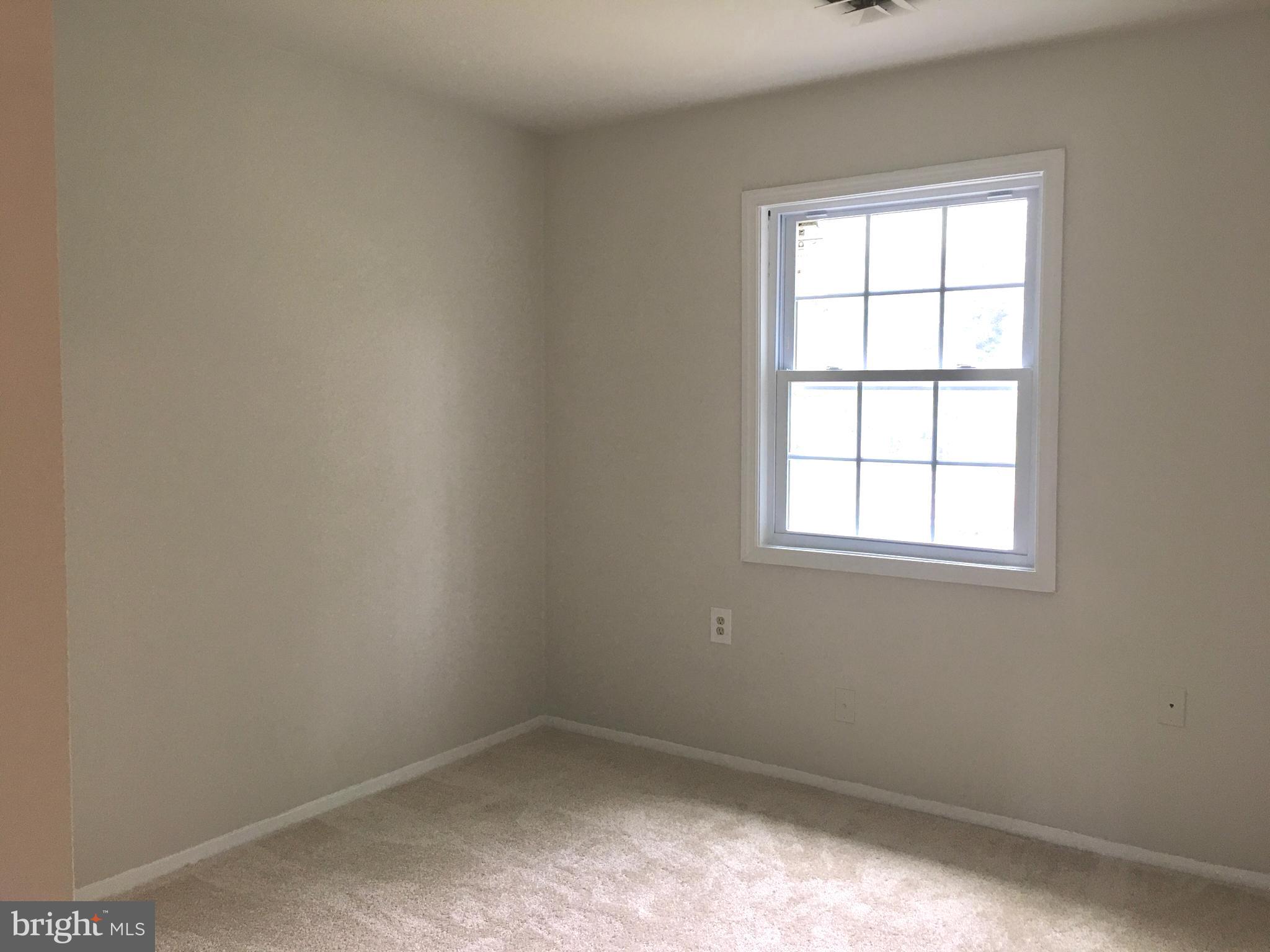 ROCK SPRING - Residential Lease