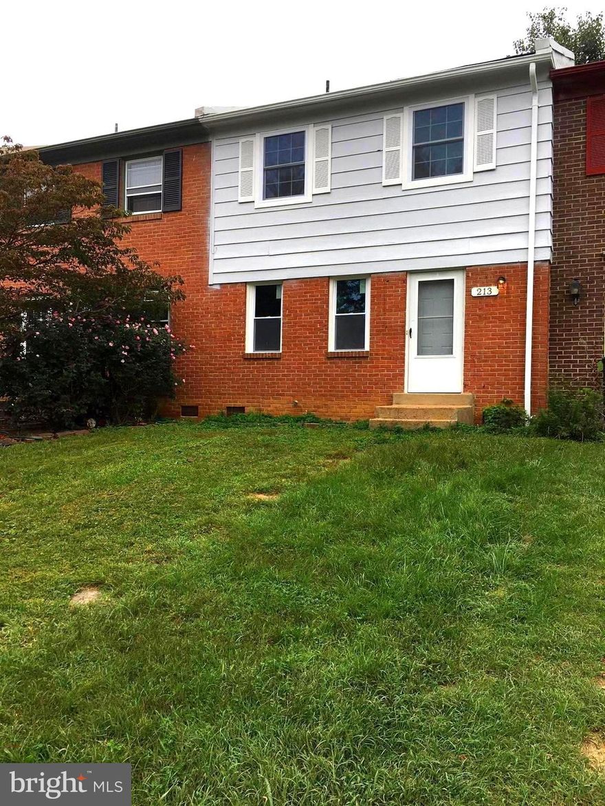 This charming home is located in The Town of Leesburg,  just minutes to Historic Downtown amenities and  steps away from the W&OD Trail!  The home offers a spacious main and upper level with a neutral paint color throughout.  The kitchen offers granite counters and stainless steel appliances.  The dining area is conveniently located just off the kitchen.  A spacious living room opens to a  fenced backyard with a patio. There is a powder room, laundry room and spacious closet on the main level.  Upstairs offers a master bedroom with 2 closets,  2 additional bedrooms, and a full bathroom.  There is a storage shed and  fence in backyard.  There is parking either on street or behind house in parking lot.