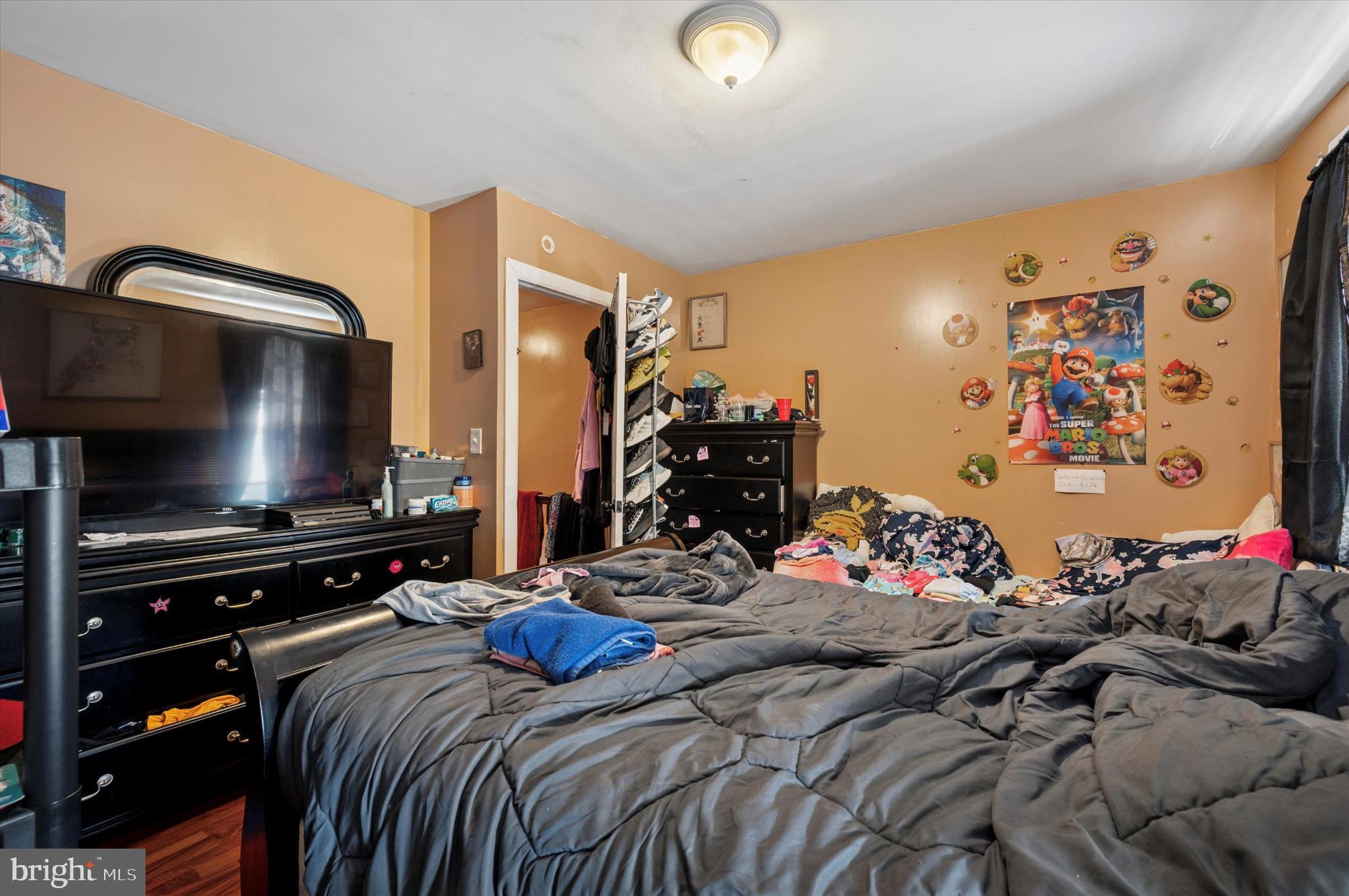 PHILADELPHIA (SOUTHWEST) - Residential