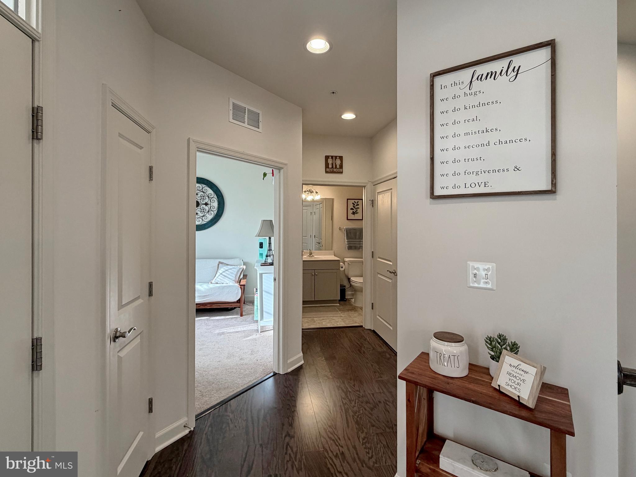 THE VILLAGES OF STEEPLECHASE - Residential