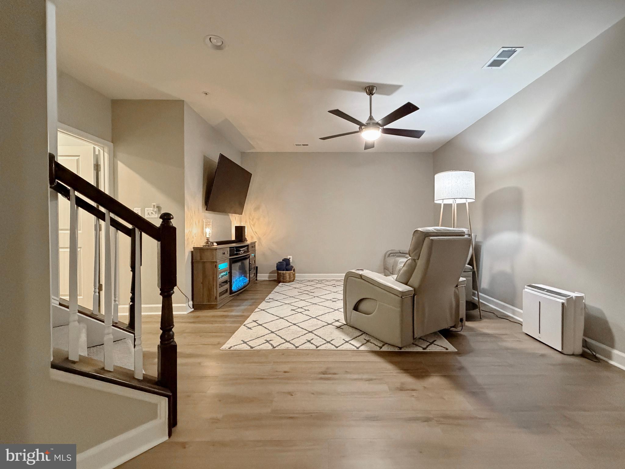 THE VILLAGES OF STEEPLECHASE - Residential