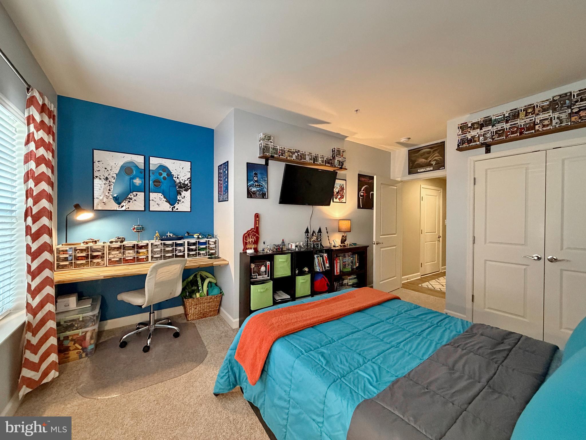 THE VILLAGES OF STEEPLECHASE - Residential