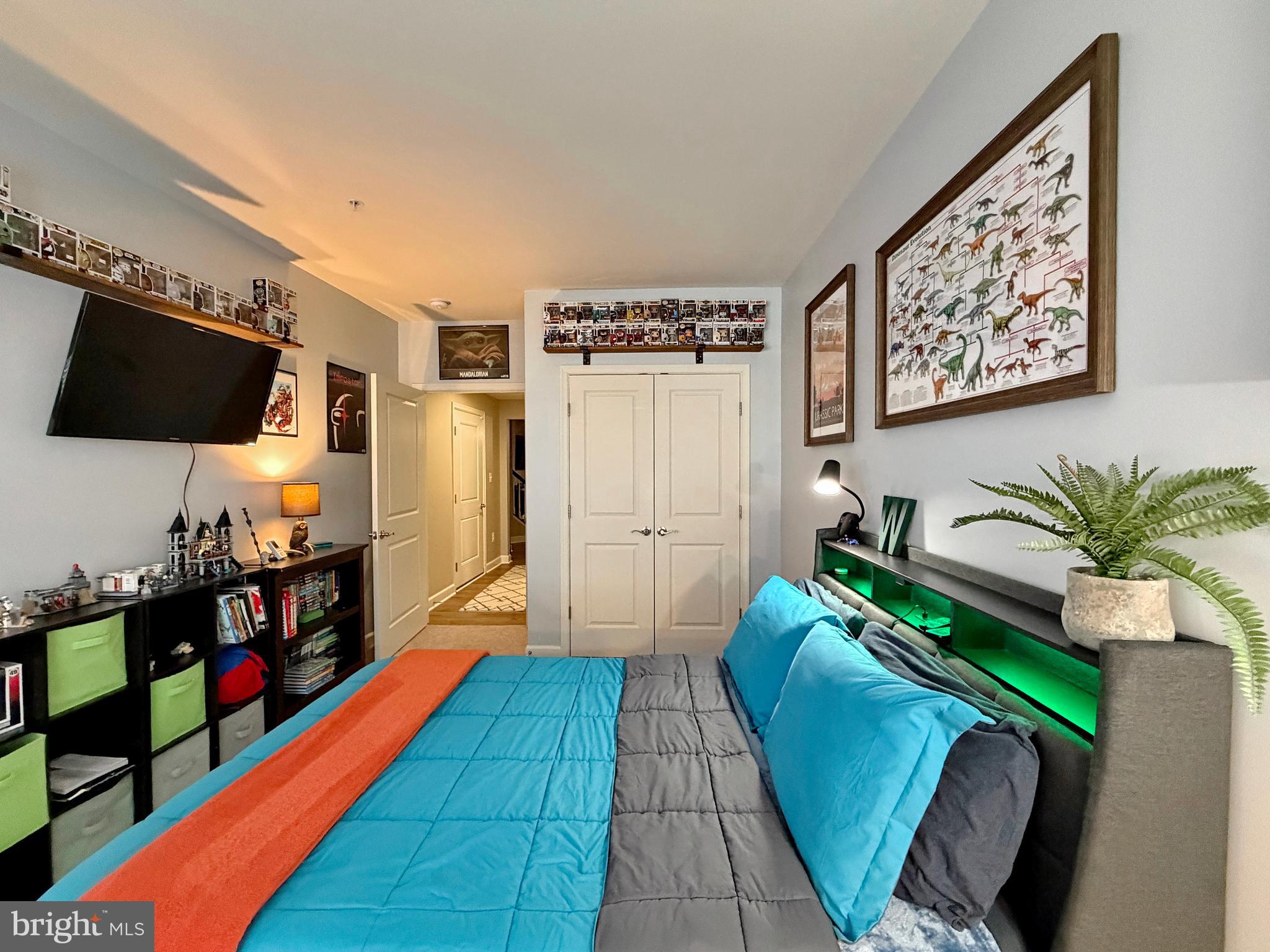 THE VILLAGES OF STEEPLECHASE - Residential