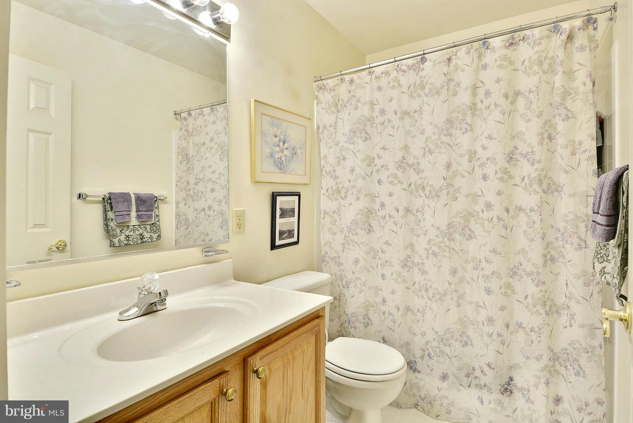 QUEENSTOWN HARBOR - Residential