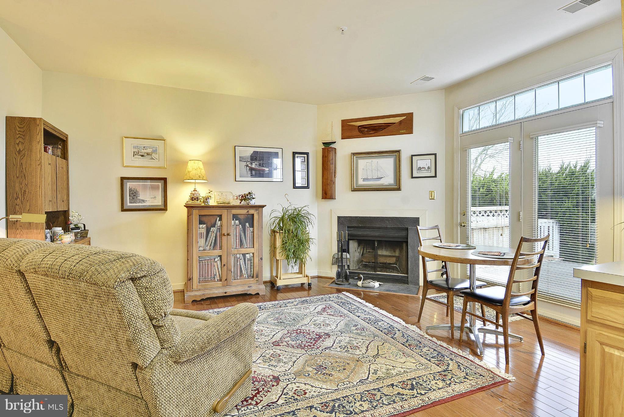 QUEENSTOWN HARBOR - Residential