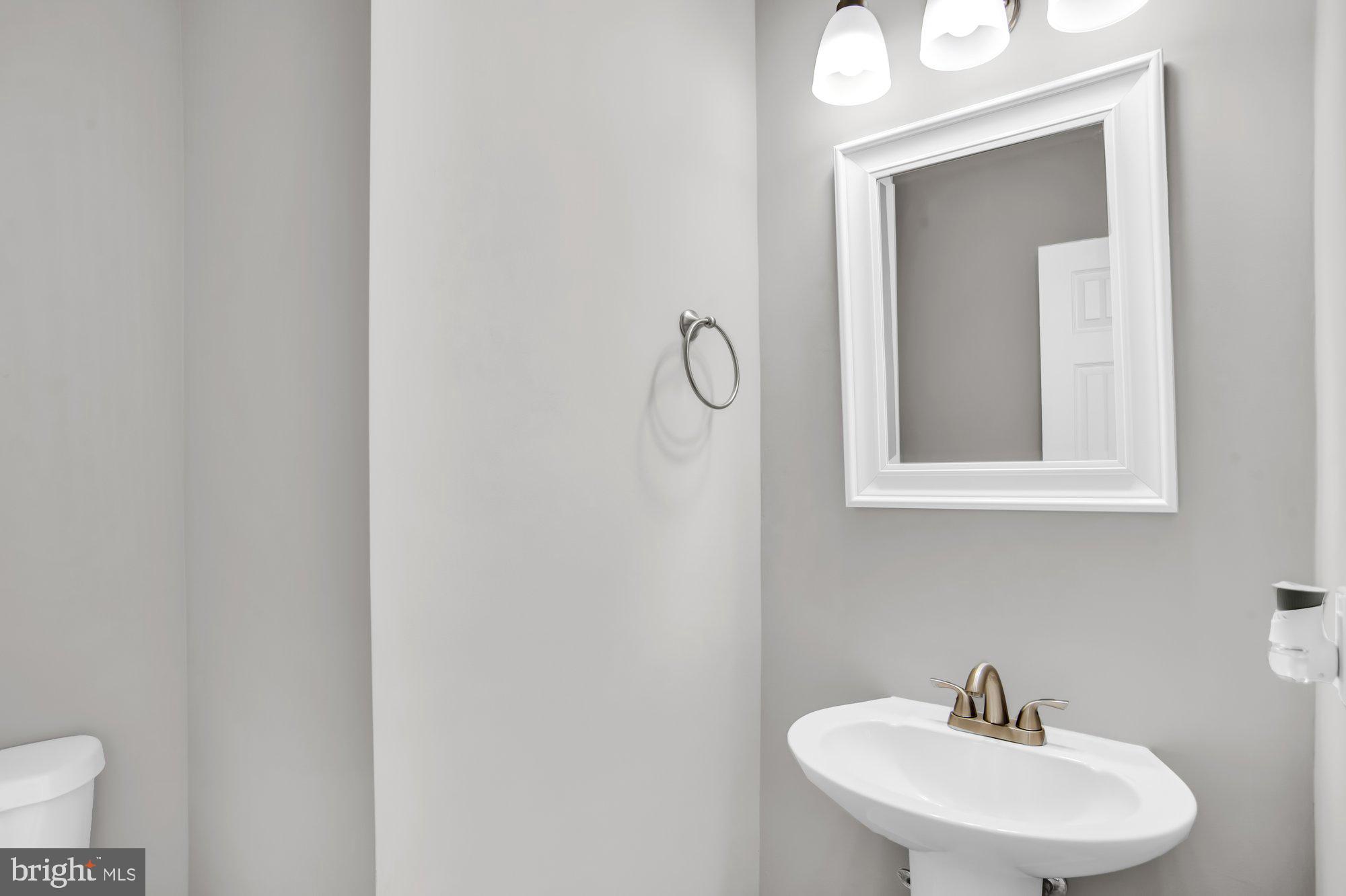 HILL OAKS - Residential