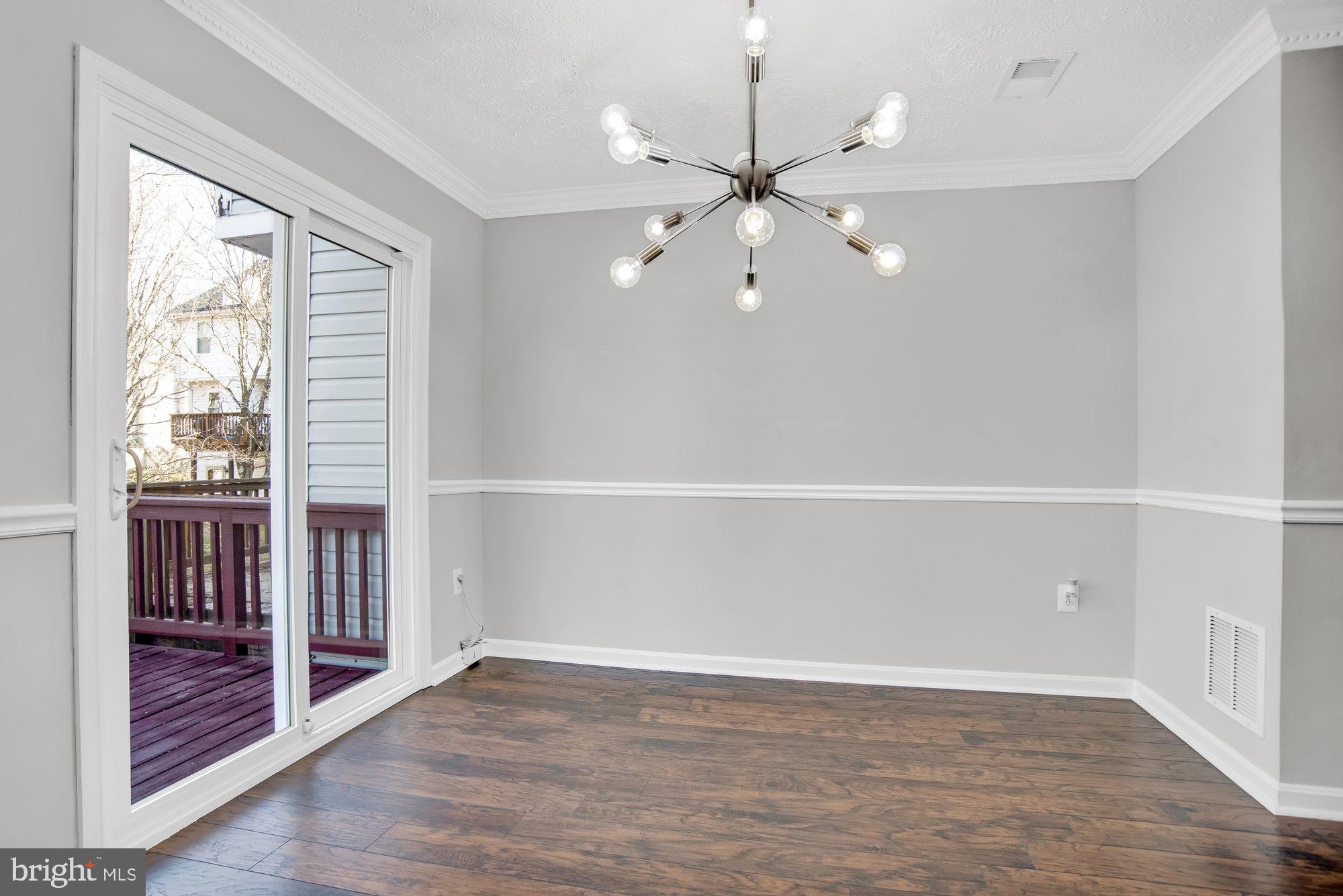 HILL OAKS - Residential