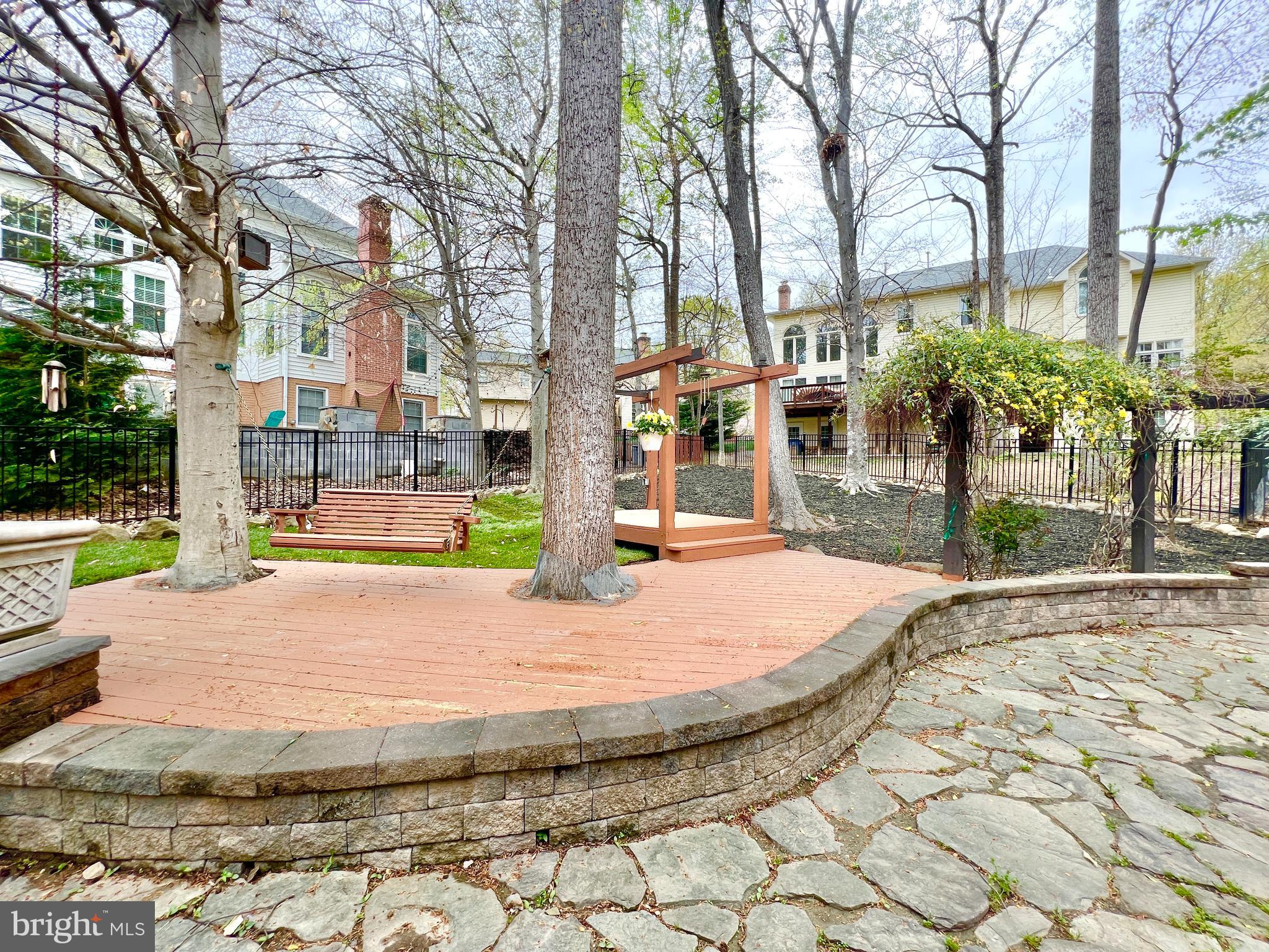 BARRINGTON - Residential