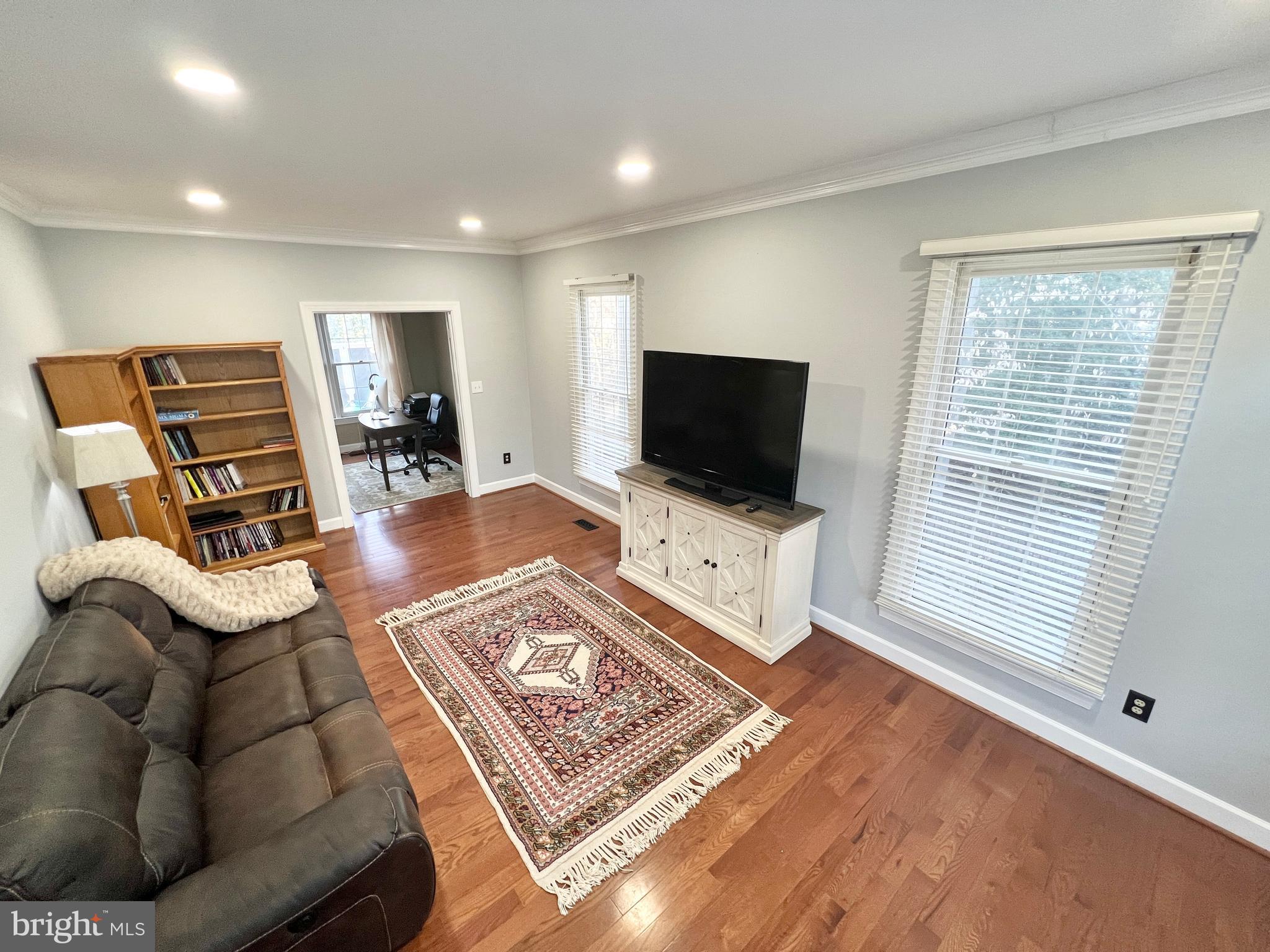 BARRINGTON - Residential