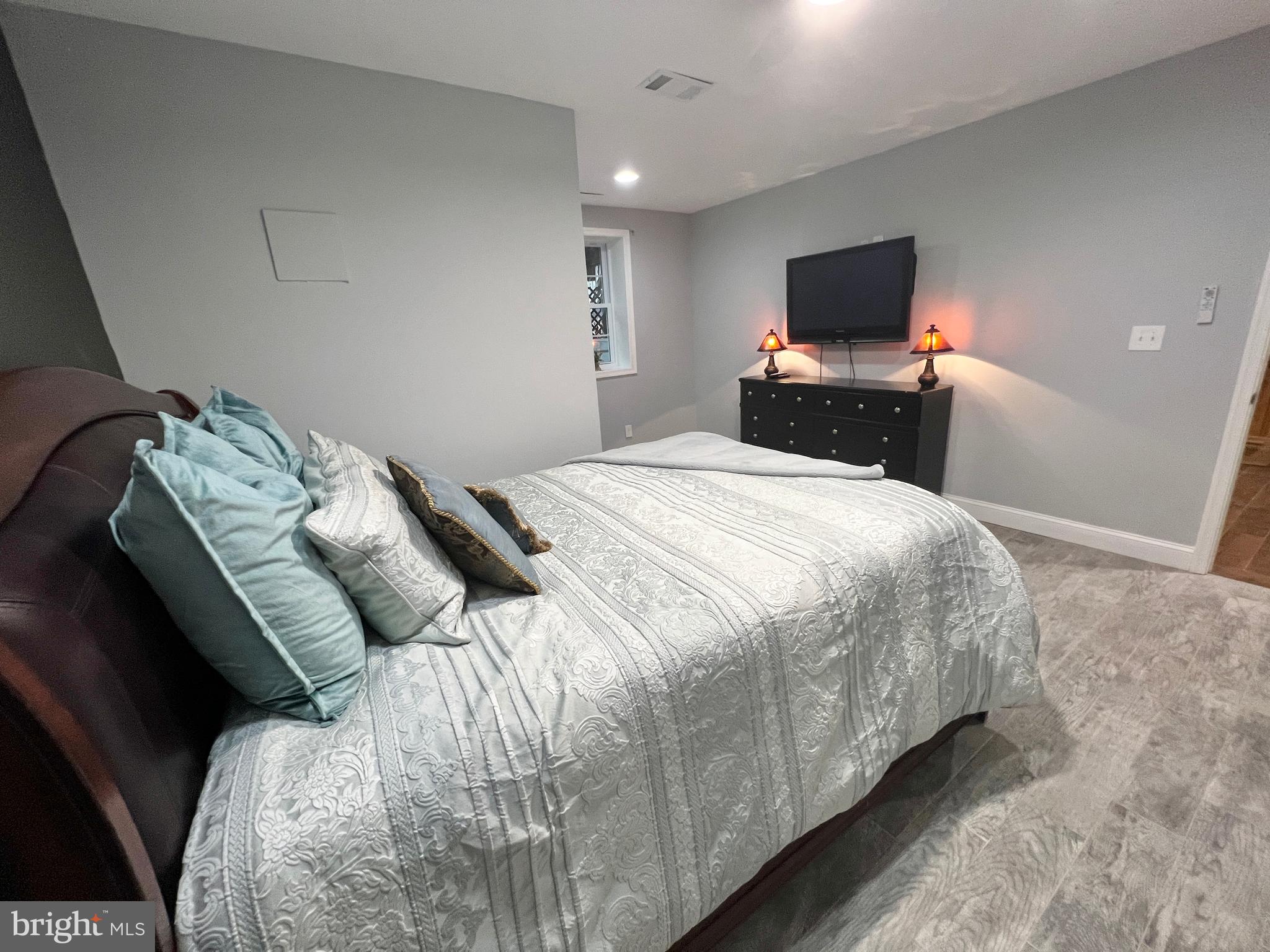 BARRINGTON - Residential