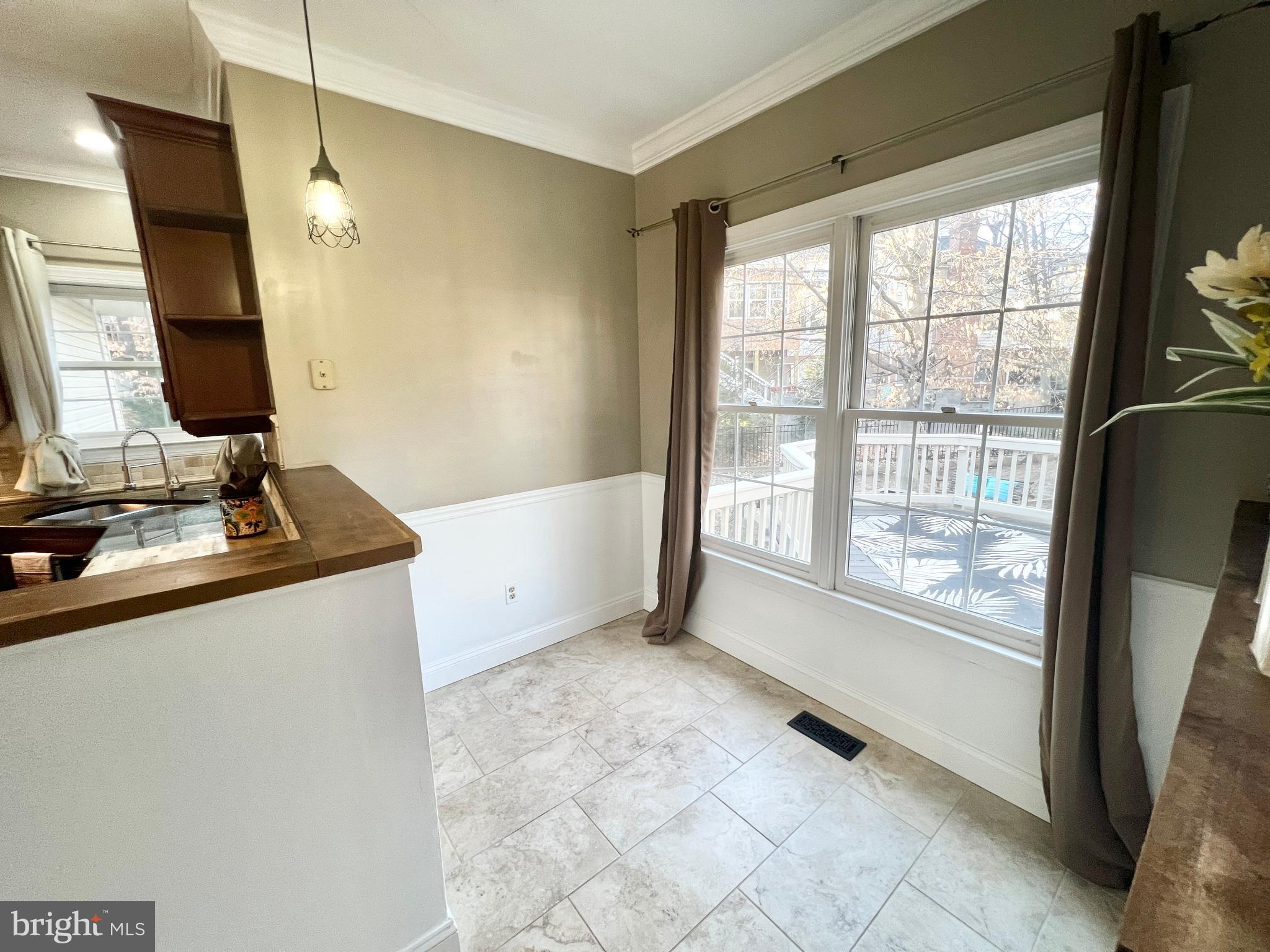 BARRINGTON - Residential