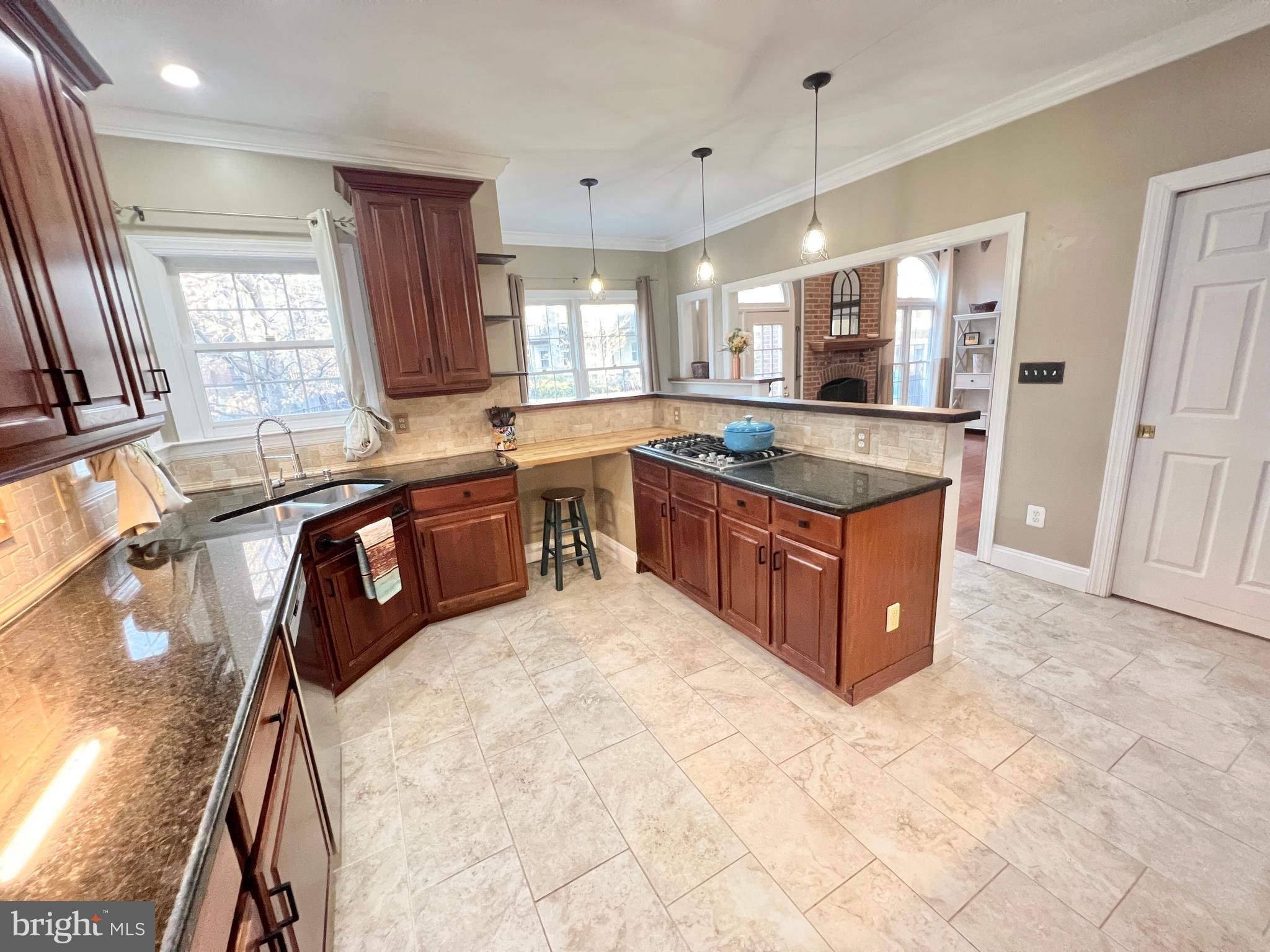 BARRINGTON - Residential