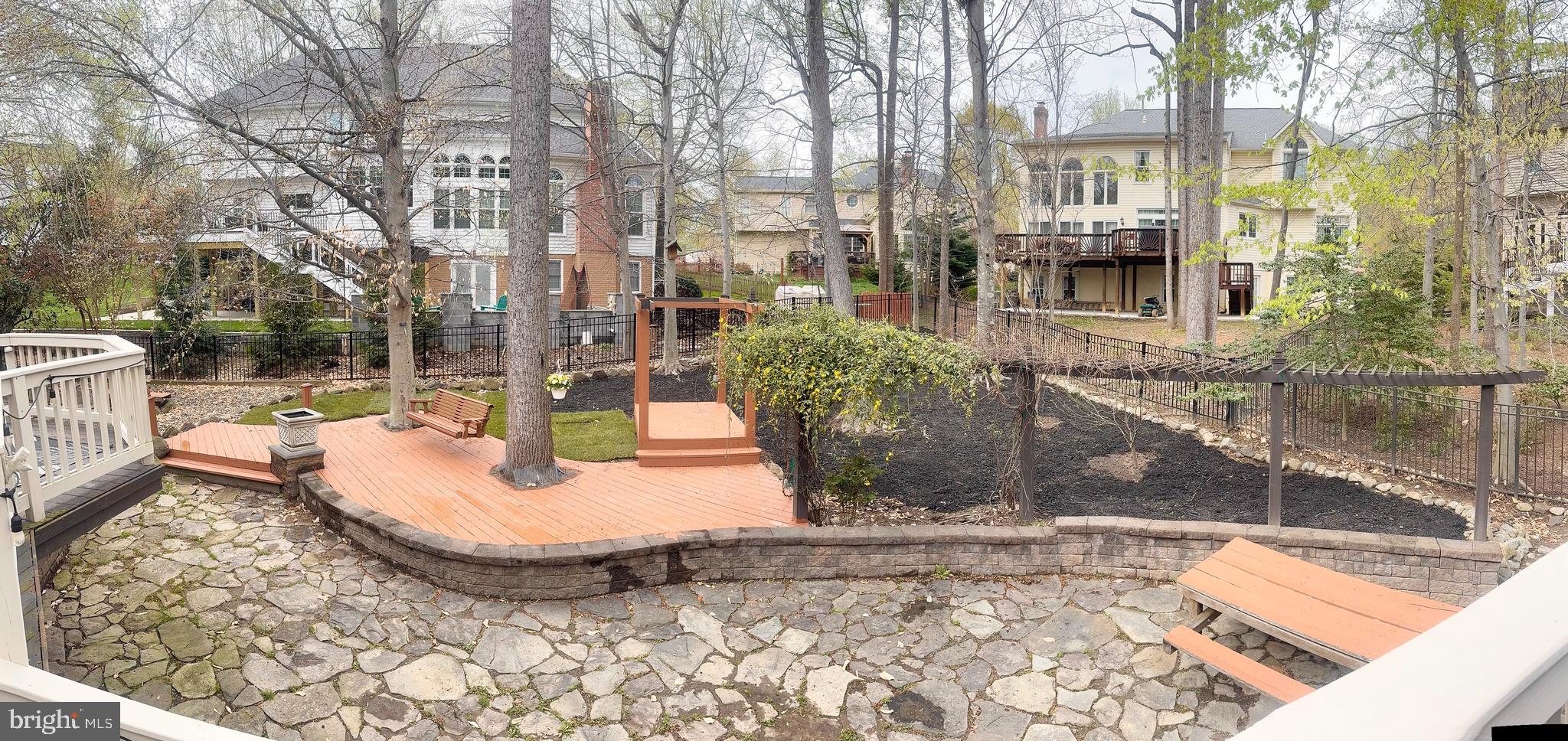 BARRINGTON - Residential