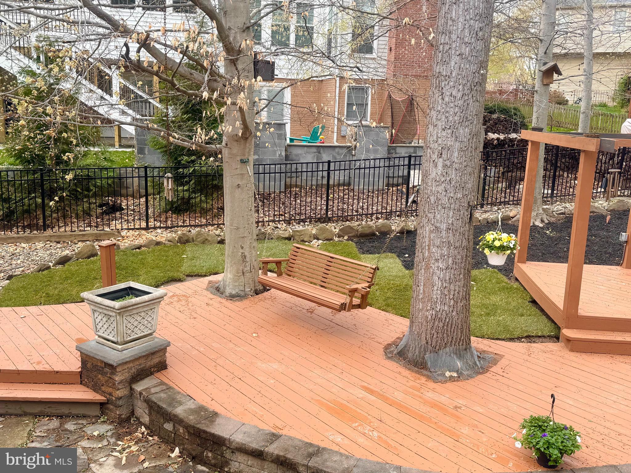 BARRINGTON - Residential