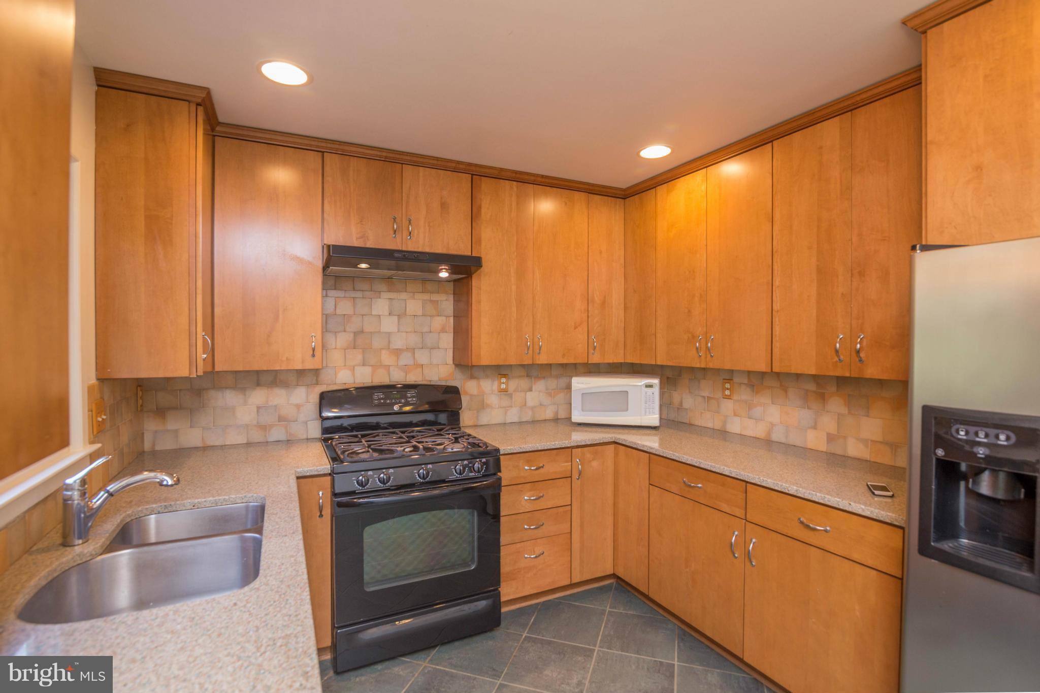 SHREVEWOOD - Residential Lease