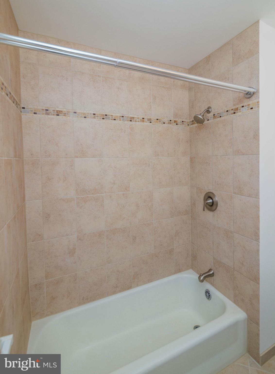 SHREVEWOOD - Residential Lease