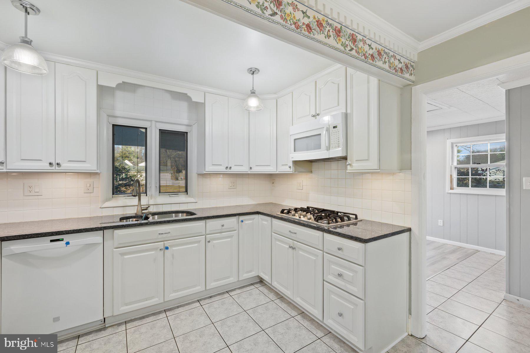 BUCKINGHAM AT BELAIR - Residential