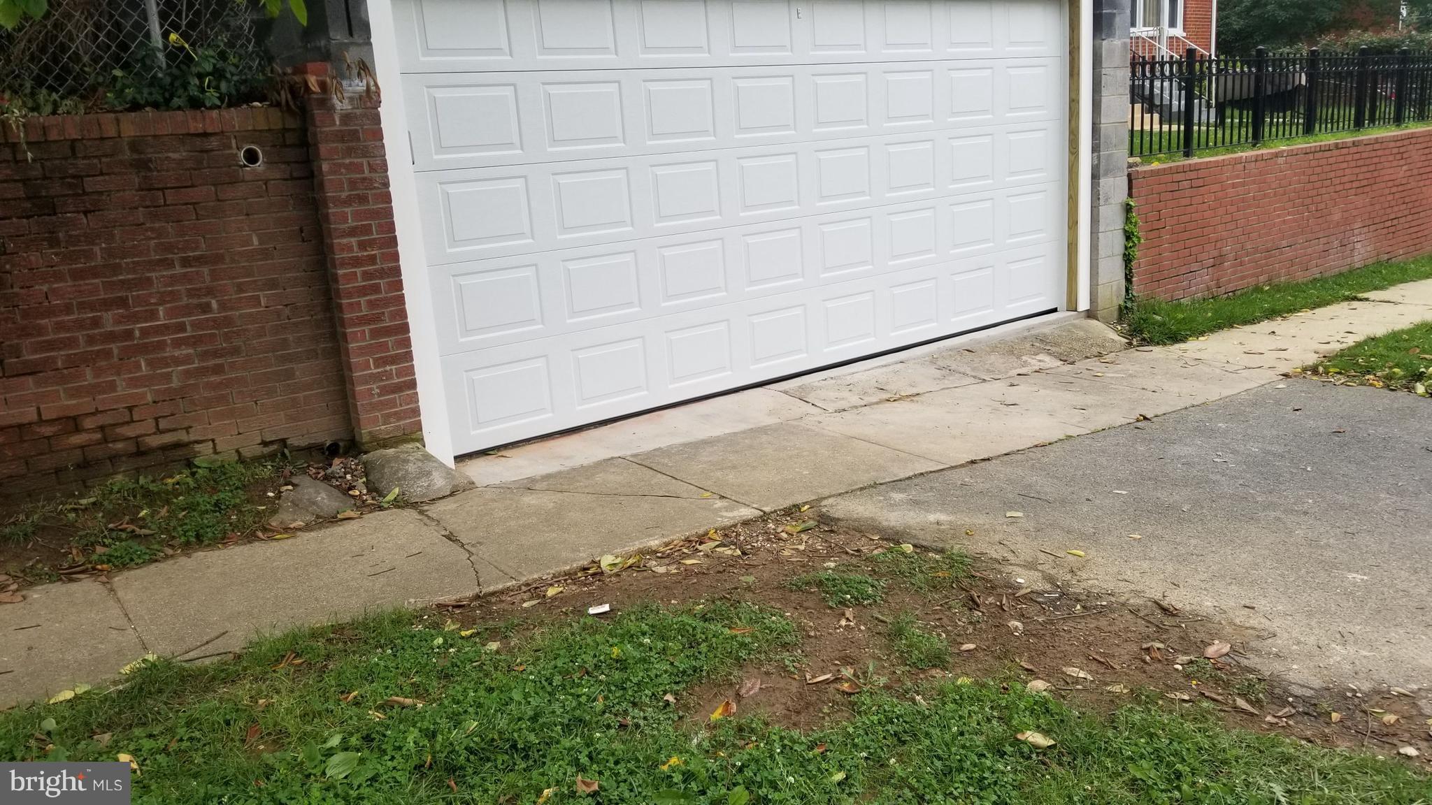 HILLCREST HEIGHTS - Residential