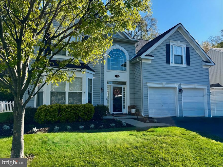 JUST LISTED & OPEN SAT 4/18 11am-1pm!!  Don’t miss this opportunity to own one of the largest models in Mallard Run! This updated home offers not only style, but also functionality for every day living! 
With all of the big ticket items done in the last few years, all you need to do is move right in! Freshly painted. Newer dual-zone HVAC with air scrubber UV light in ductwork. Newer appliances, recessed lighting, wood floors on main level. Roof from 2019, so much more, this house is ready for YOU! 
Expansive kitchen with a large island, dual seating areas, granite counters, white cabinets, and SS appliances including gas double oven. Formal dining room + eat-in area. Sunroom off back. Extra wide family room.  
4BR + main-level office/den (or 5th BR if needed), 2.5 BA, and 2-car garage, it sits on a private lot backing to woods.  Upstairs, the primary suite offers a large walk-in closet with organization system & en-suite with dual sinks, soaking tub & separate tiled shower. 3 additional BRs (2 with large walk-in storage closets appx 15ft of room in each) + recently updated hall bath with gorgeous tiled shower/tub combo! Bright & open layout with high ceilings & crown molding throughout. Mudroom/laundry off garage adds convenience. 
Mallard Run includes boat/RV storage, access to Cross Island Trail, nearby parks/library, sidewalks & street lights, just minutes to schools, downtown Stevensville & Bay Bridge!