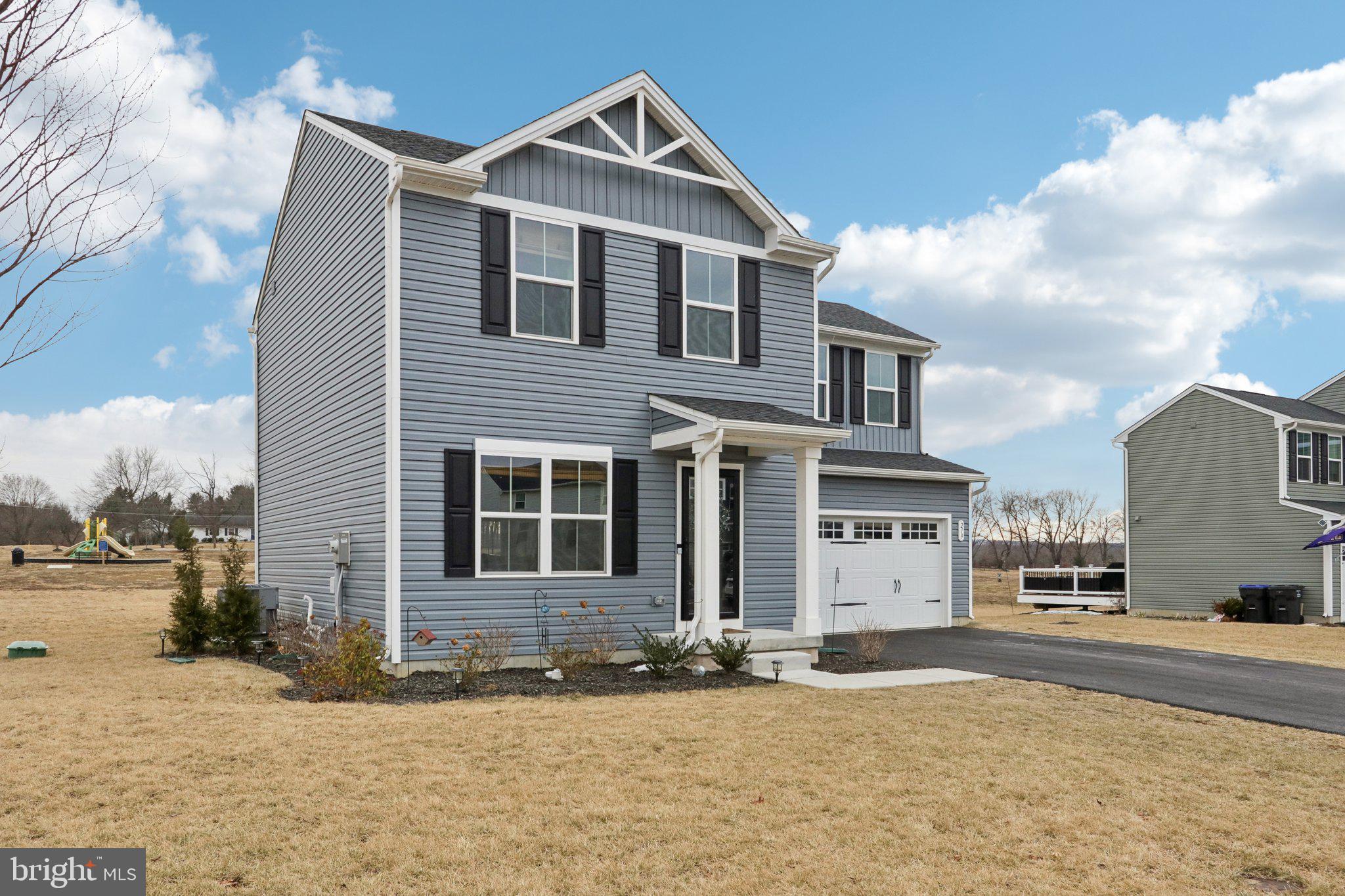 CHESTNUT RIDGE - Residential