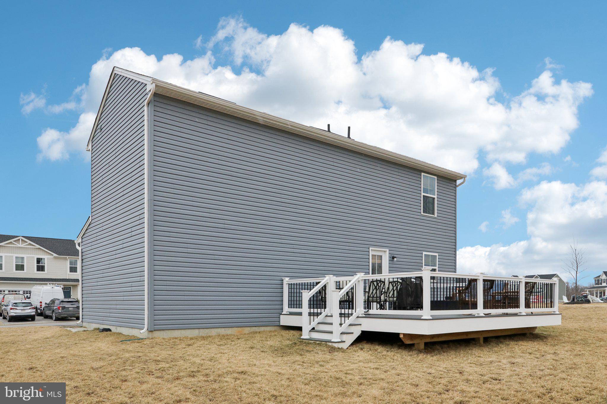 CHESTNUT RIDGE - Residential