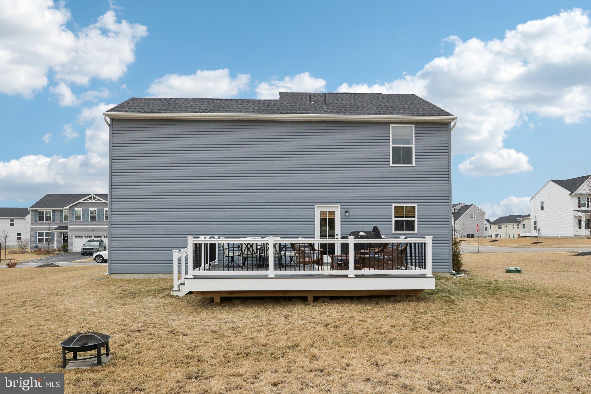 CHESTNUT RIDGE - Residential