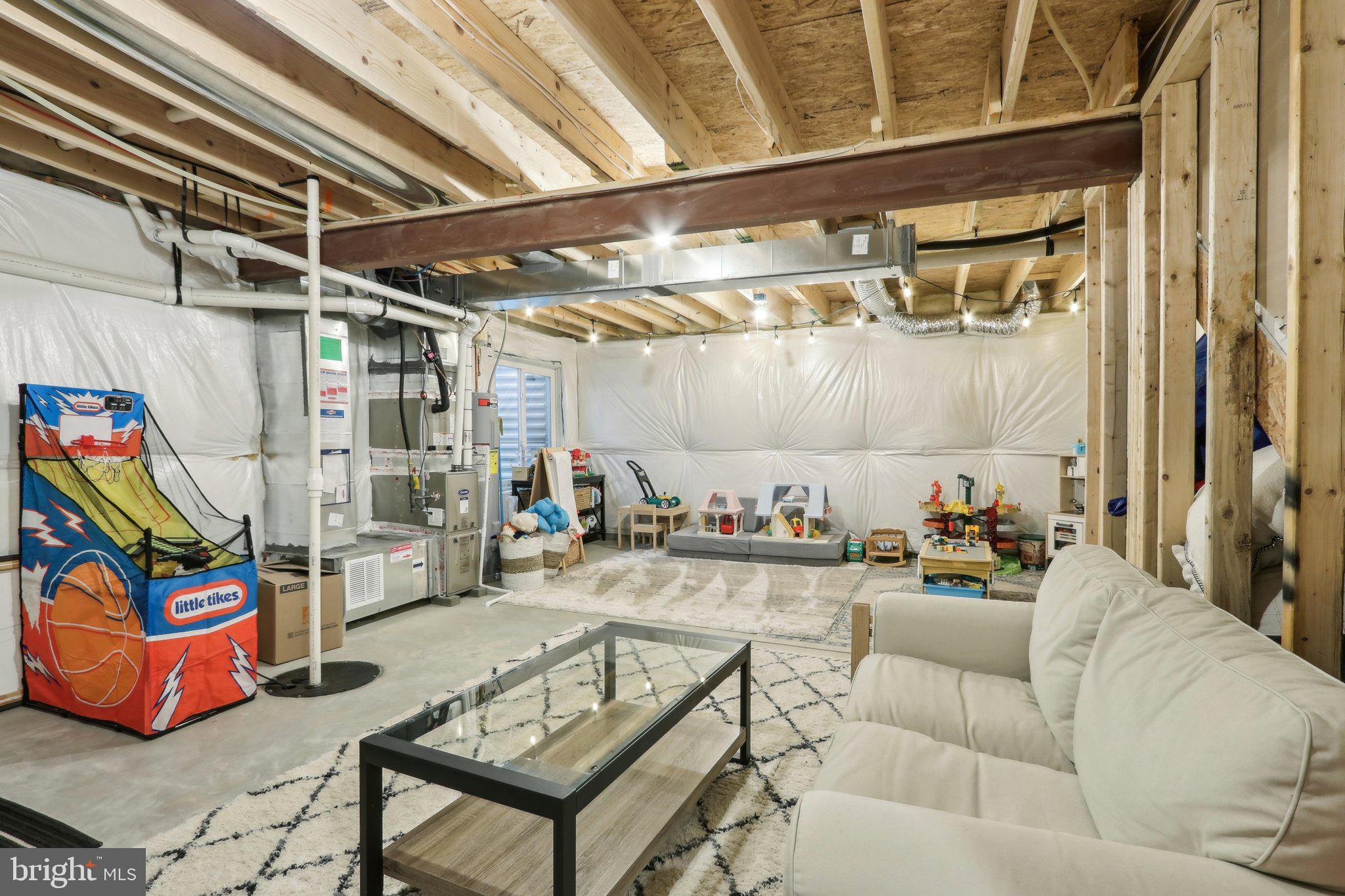 CHESTNUT RIDGE - Residential