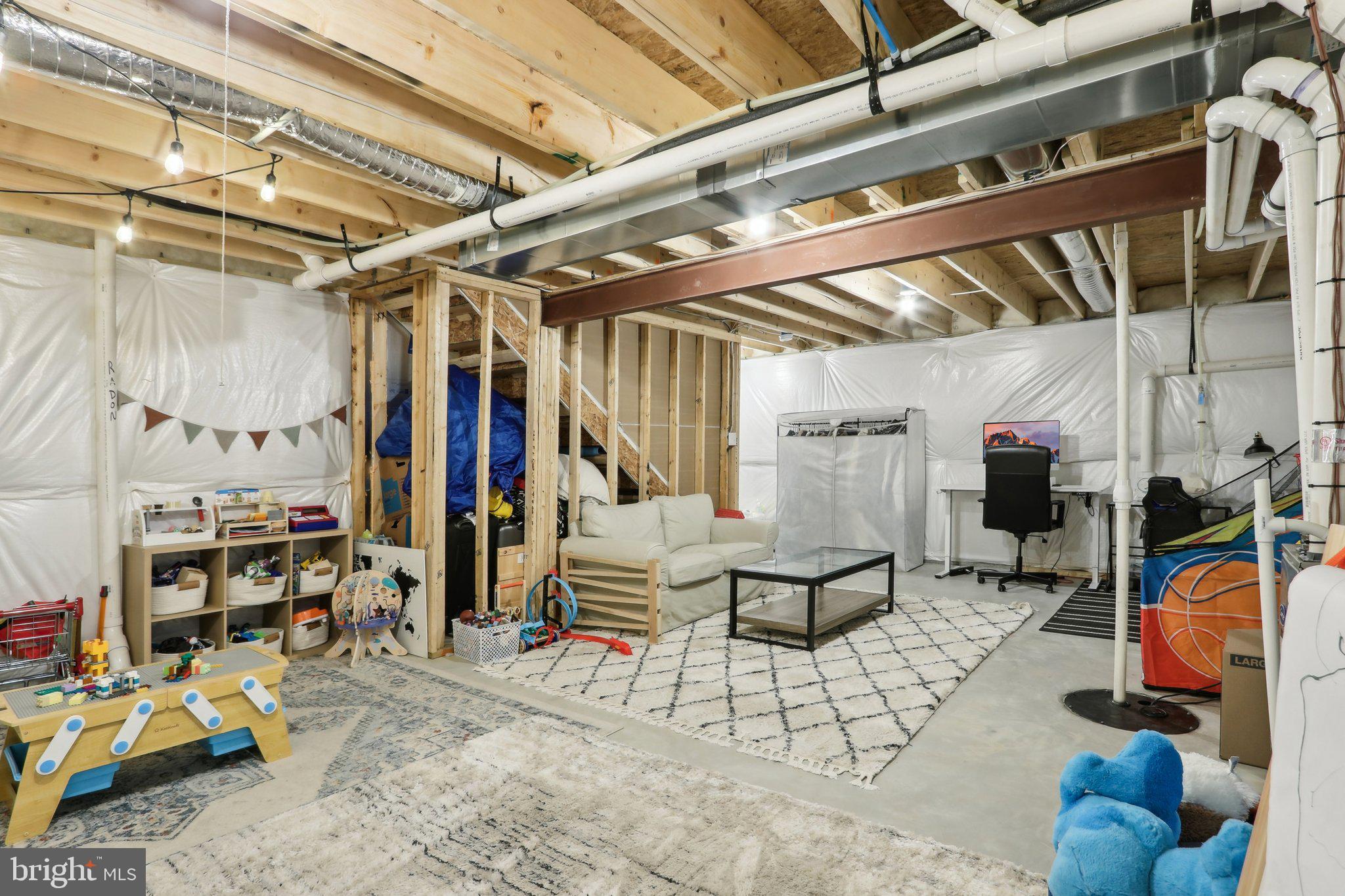 CHESTNUT RIDGE - Residential