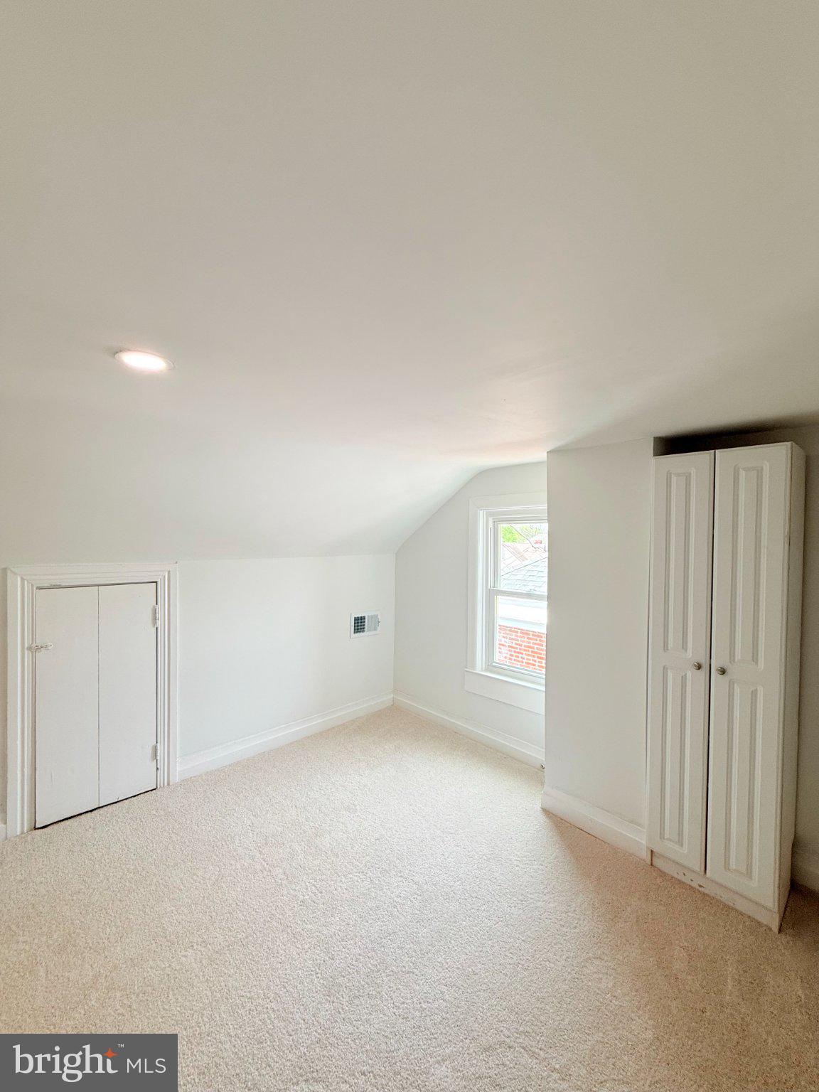 POTTSTOWN - Residential