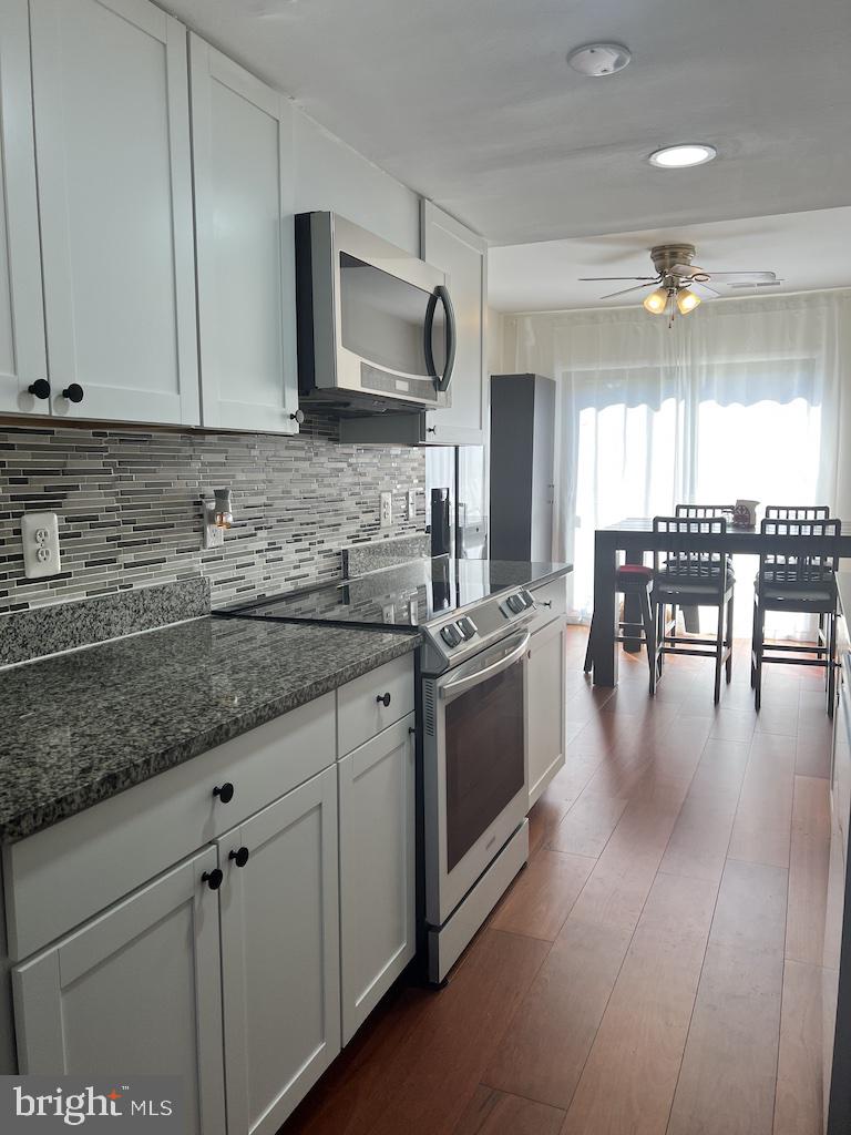 ELYSIAN WOODS - Residential