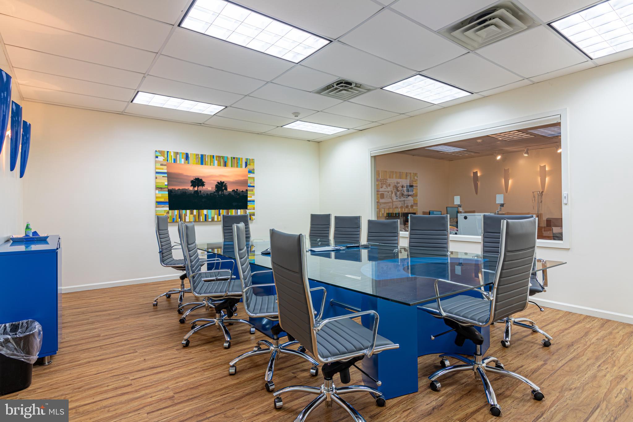 FEASTERVILLE - Commercial Lease