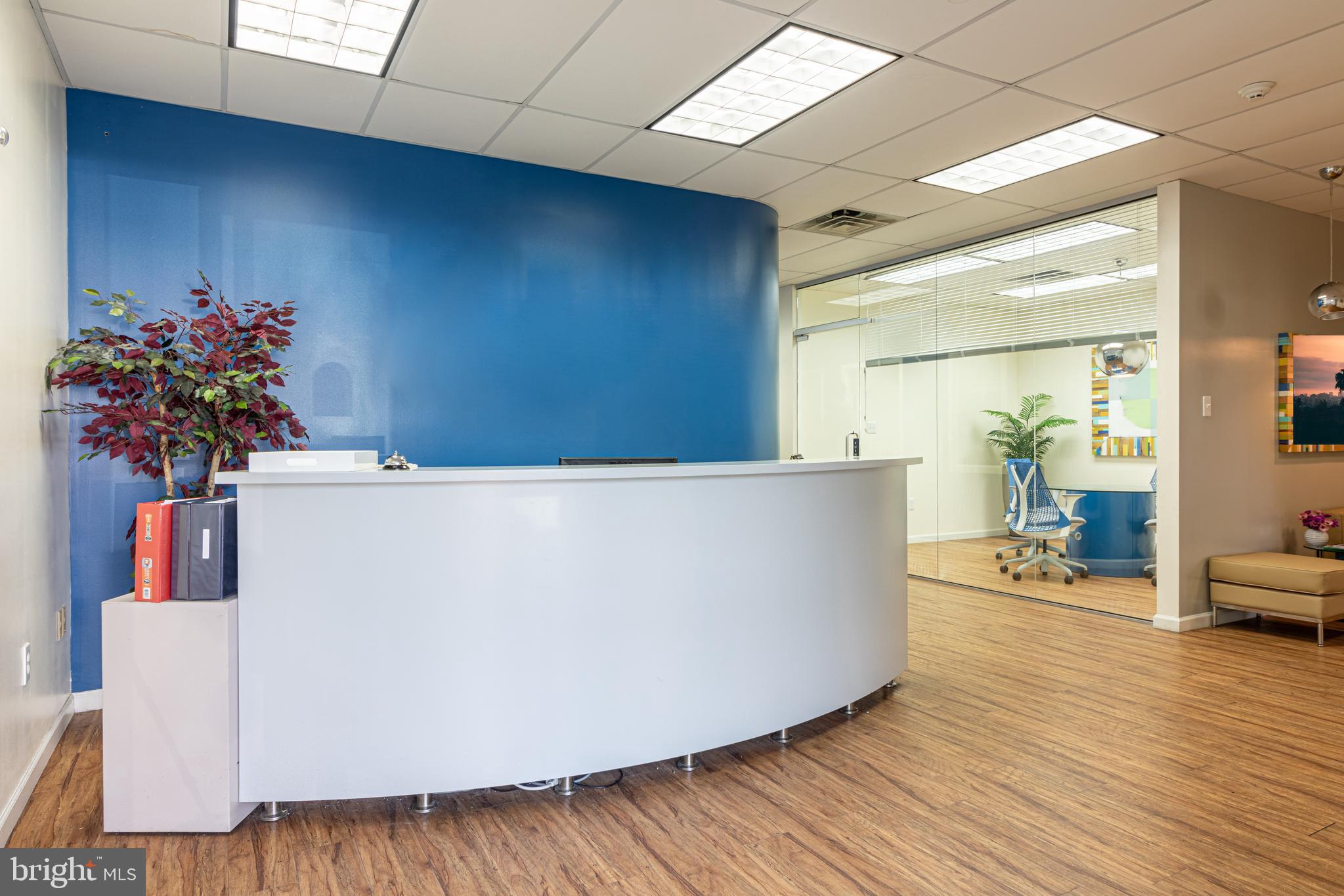 FEASTERVILLE - Commercial Lease