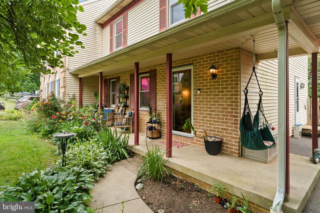 Photo of 2314 Lawnwood Court, EAST PETERSBURG, PA 17520 (MLS # PALA2090154)
