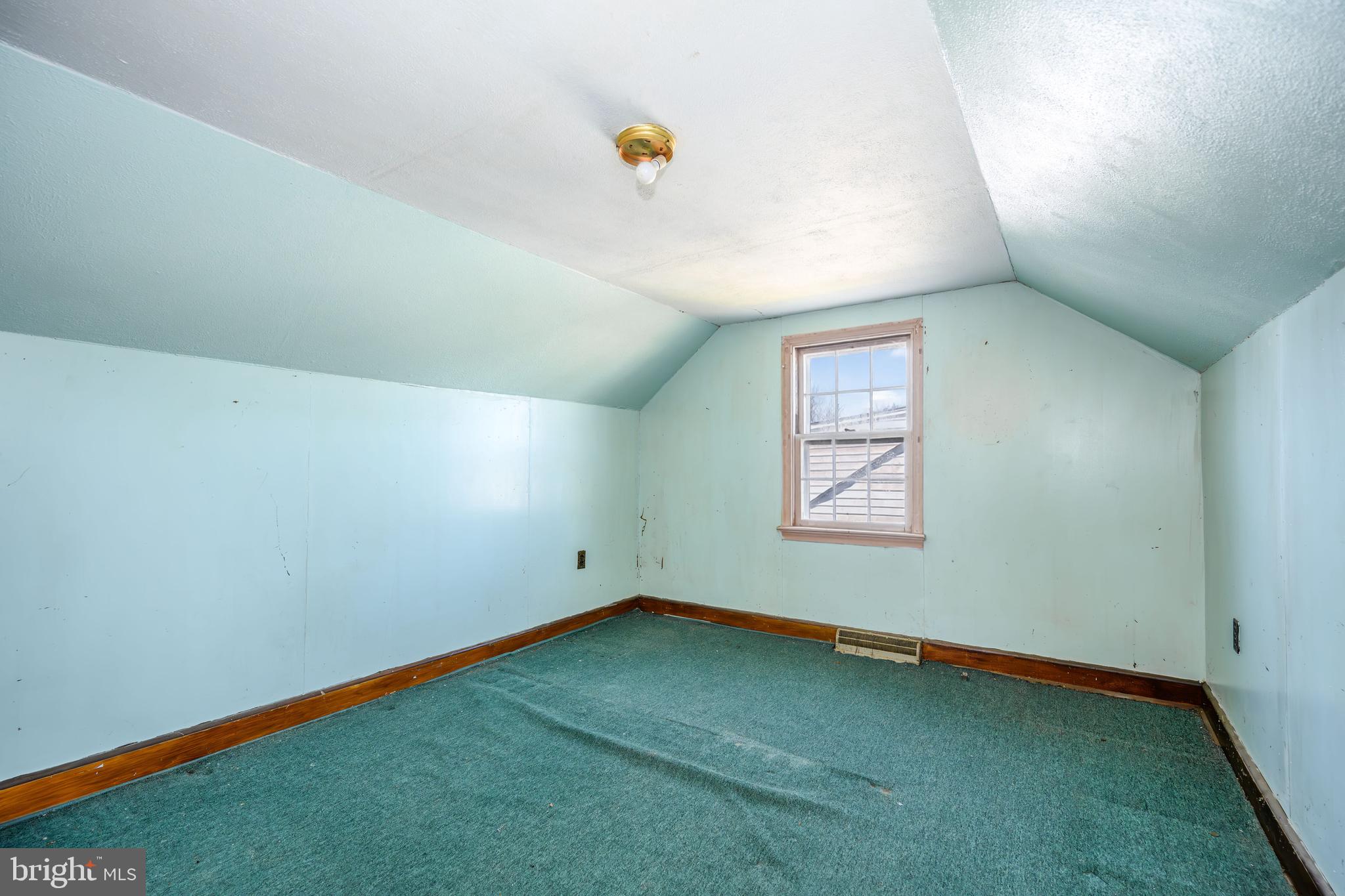 MILLINGTON - Residential