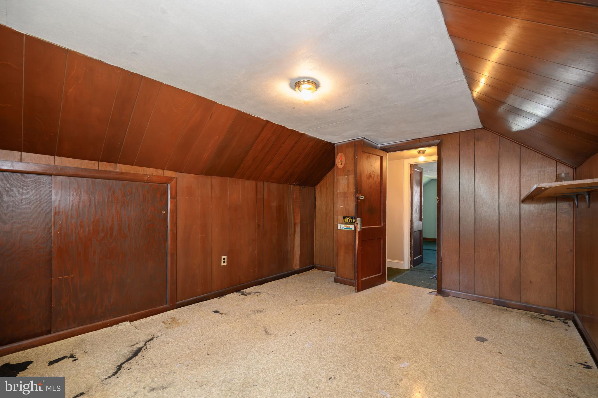 MILLINGTON - Residential