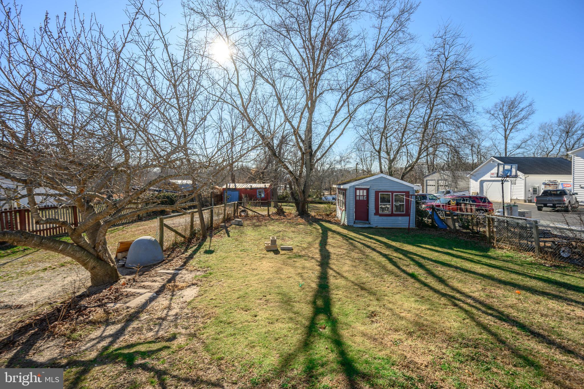 MILLINGTON - Residential