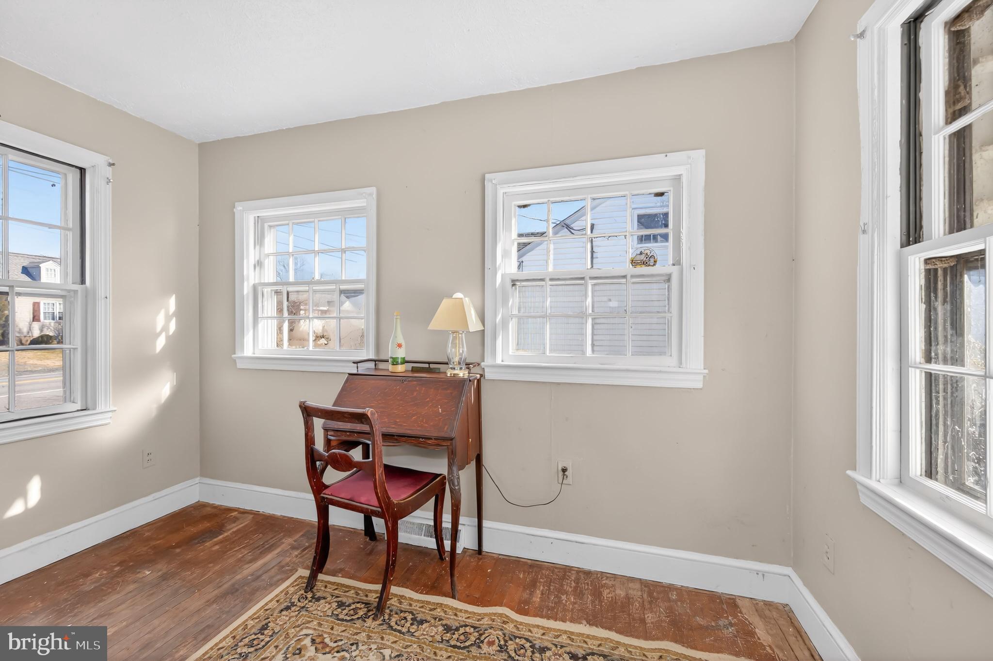 MILLINGTON - Residential