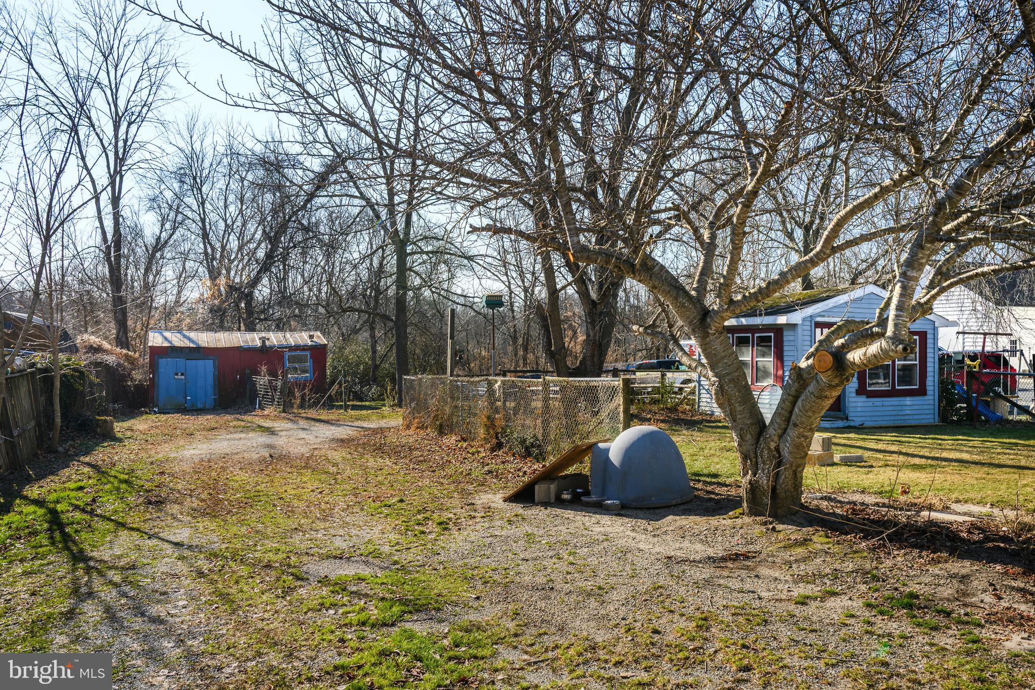 MILLINGTON - Residential