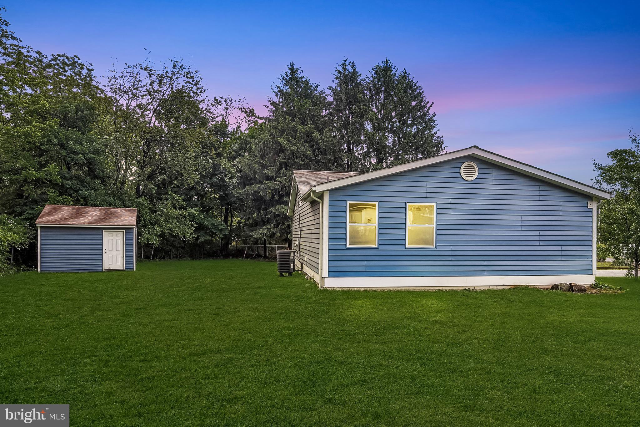 703 CEDAR AVENUE