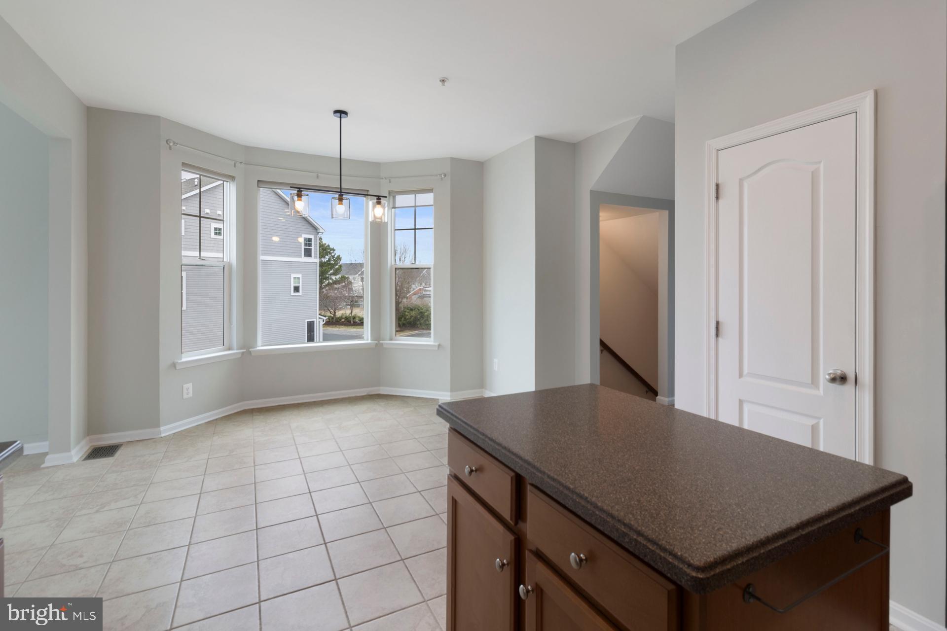 DEEP HARBOUR - Residential