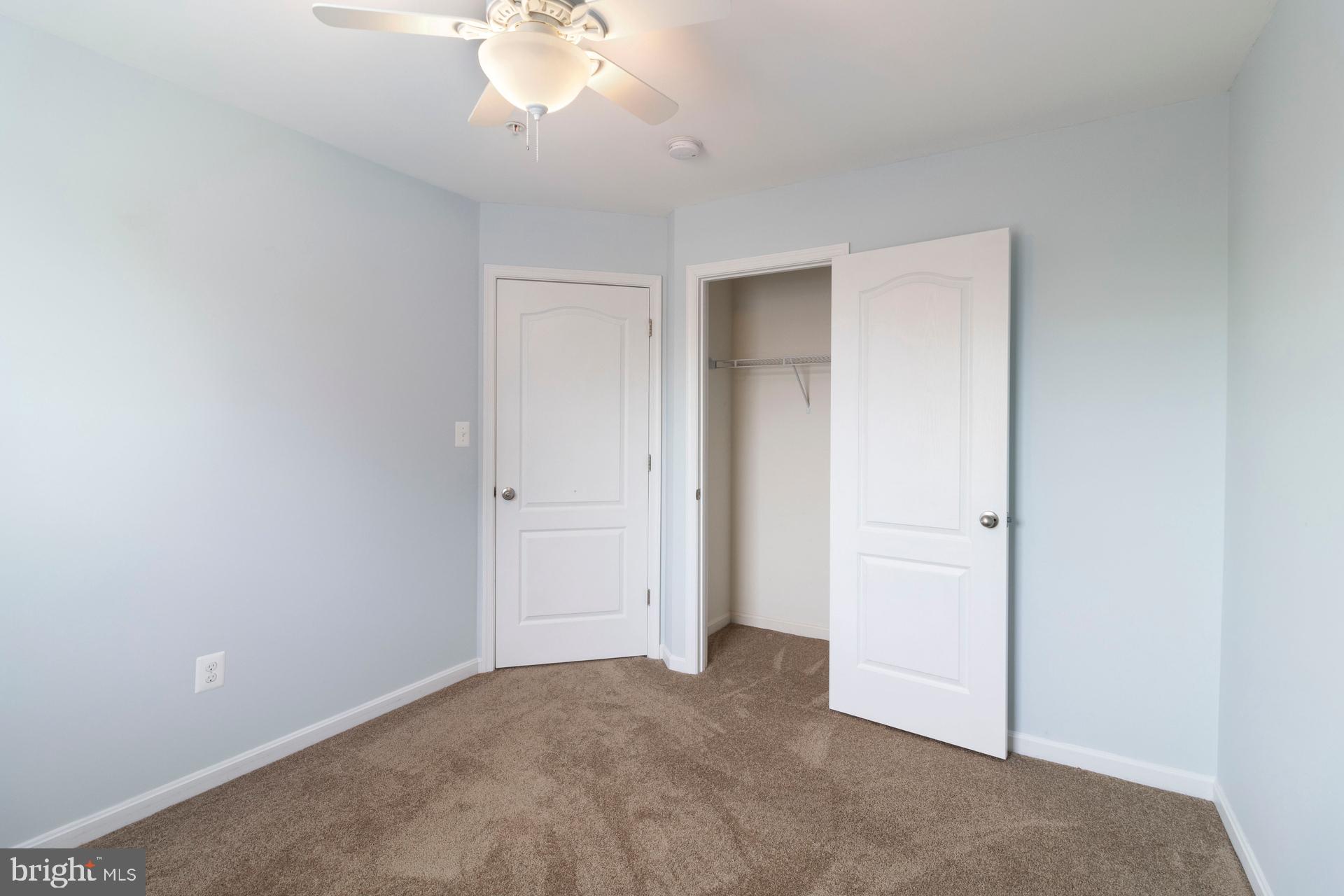 DEEP HARBOUR - Residential