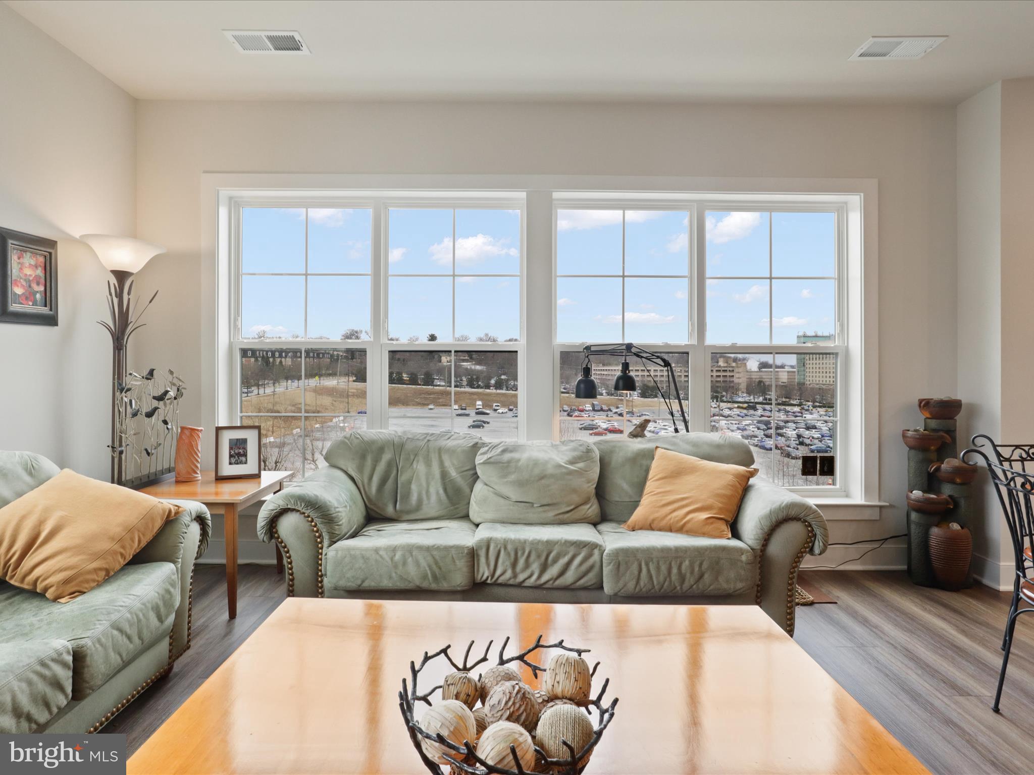 106 SAINT IVES PLACE 407