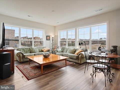 106 SAINT IVES PLACE 407 NATIONAL HARBOR MD 20745