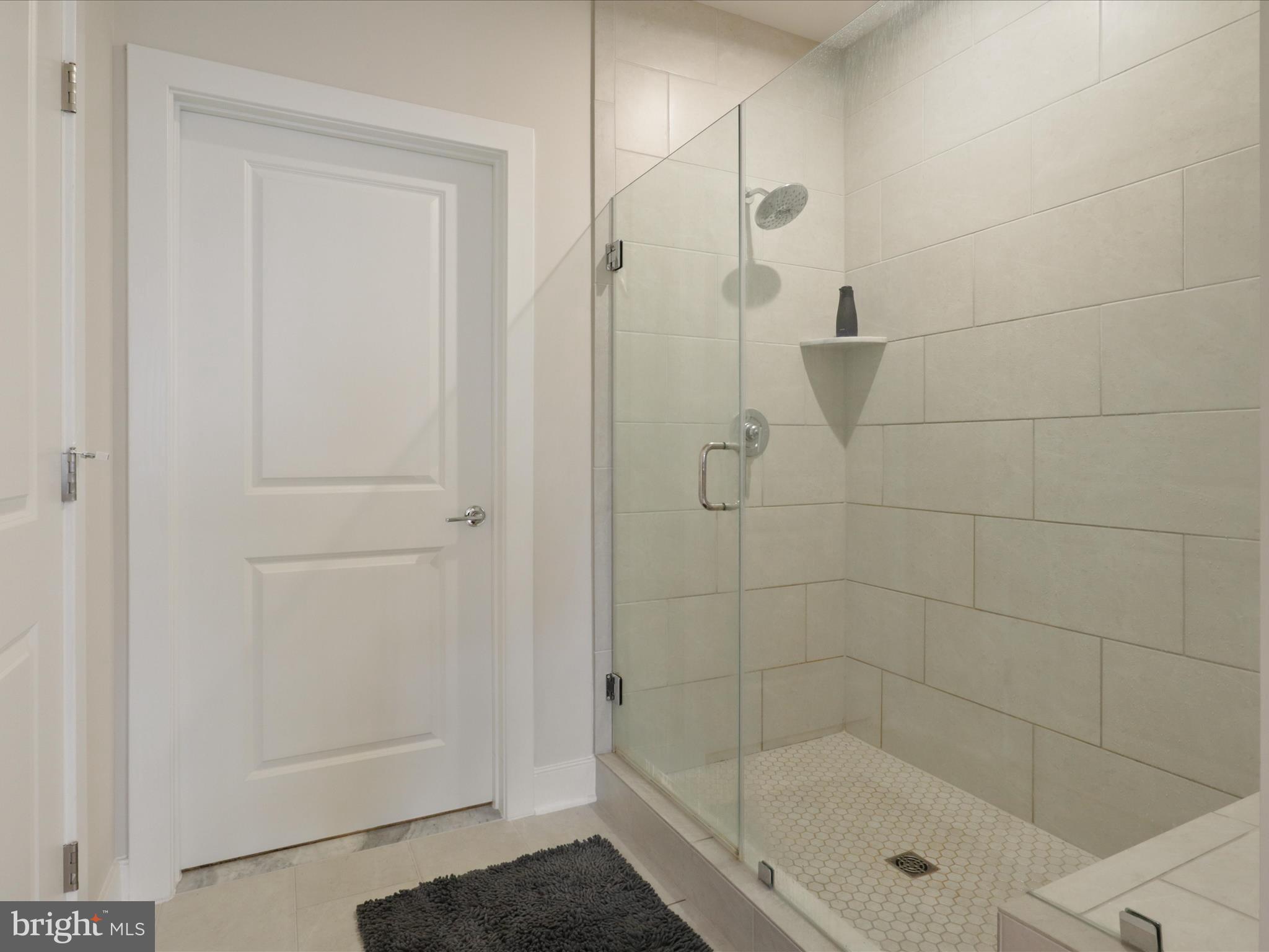 NATIONAL HARBOR - Residential