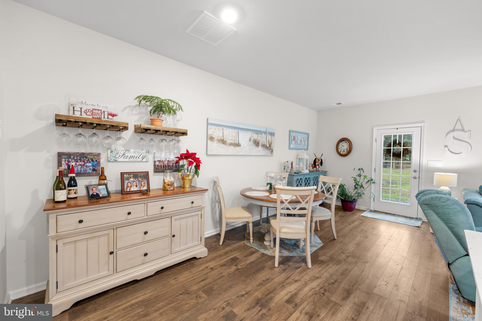 STILL WATERS - Residential