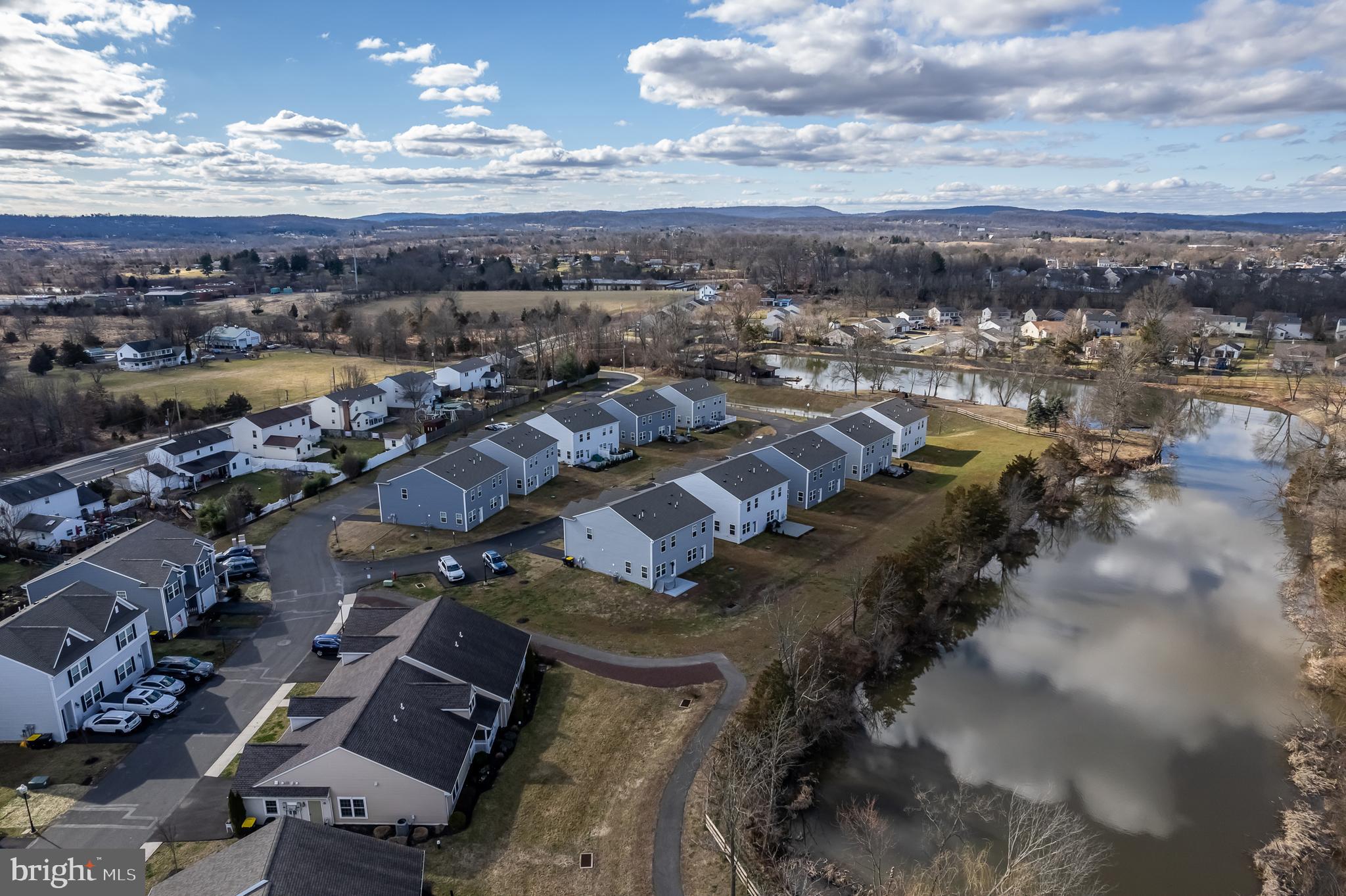 STILL WATERS - Residential