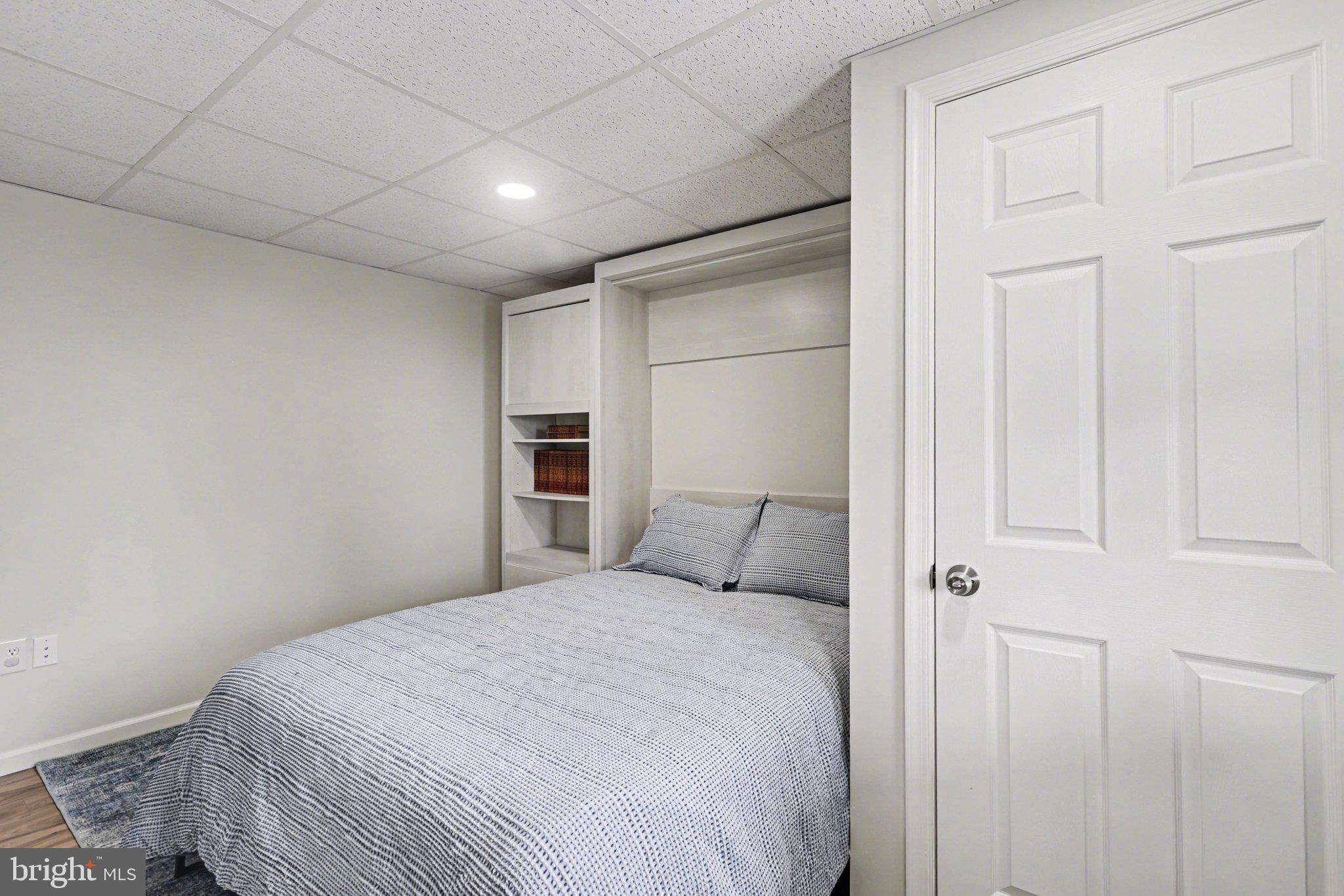 HICKORY RIDGE - Residential