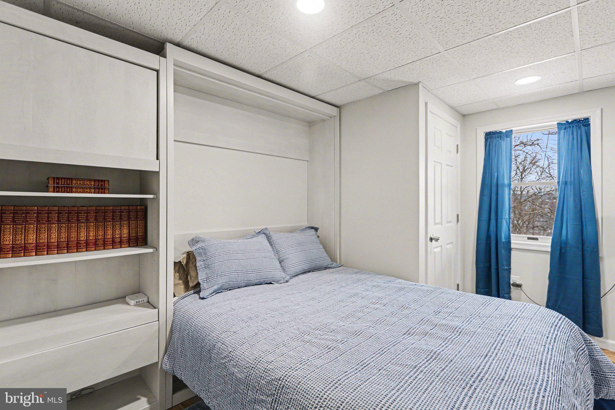 HICKORY RIDGE - Residential