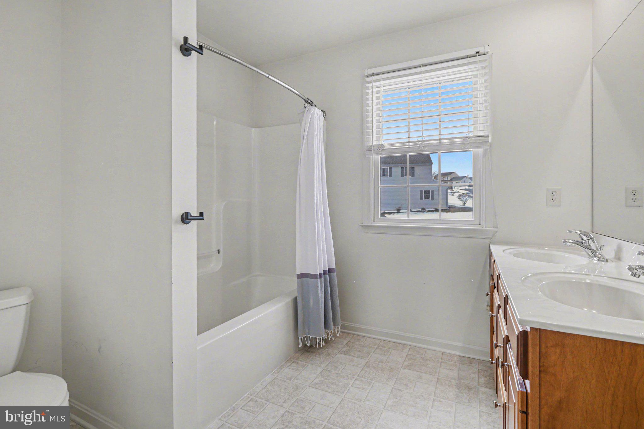 HICKORY RIDGE - Residential